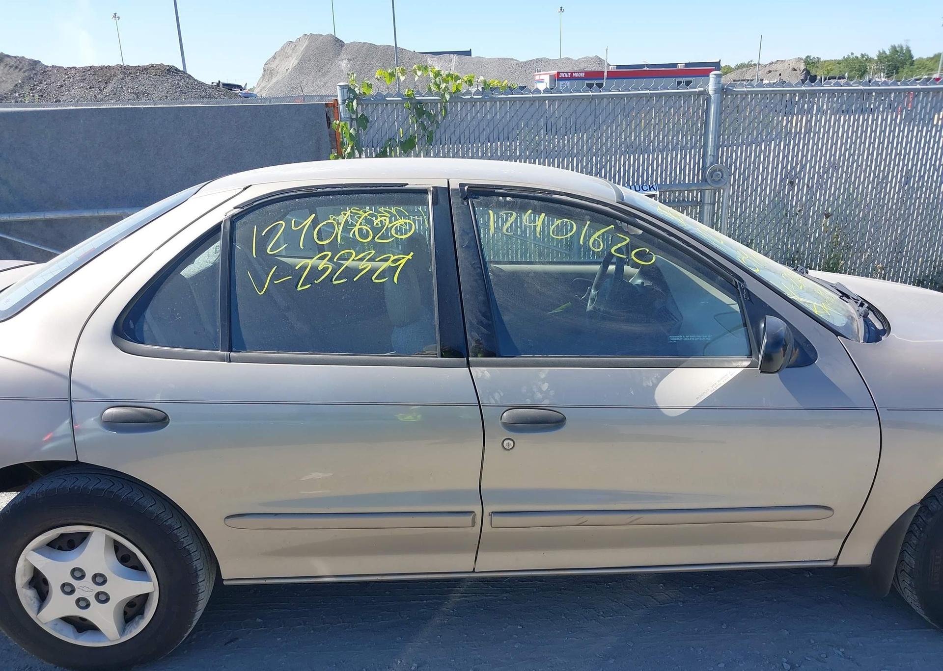 2004 CHEVROLET CAVALIER