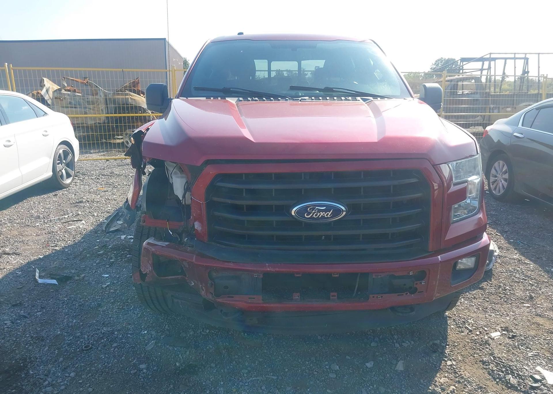 2015 FORD F-150 XLT