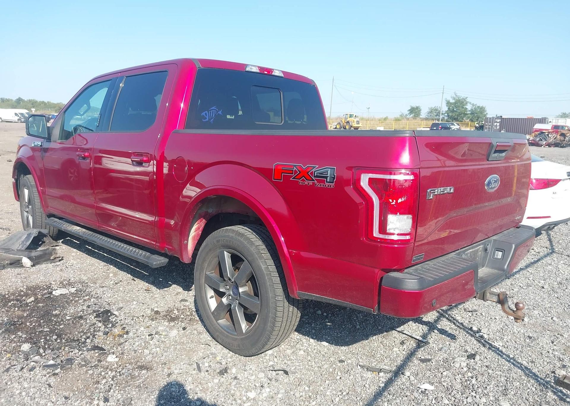 2015 FORD F-150 XLT