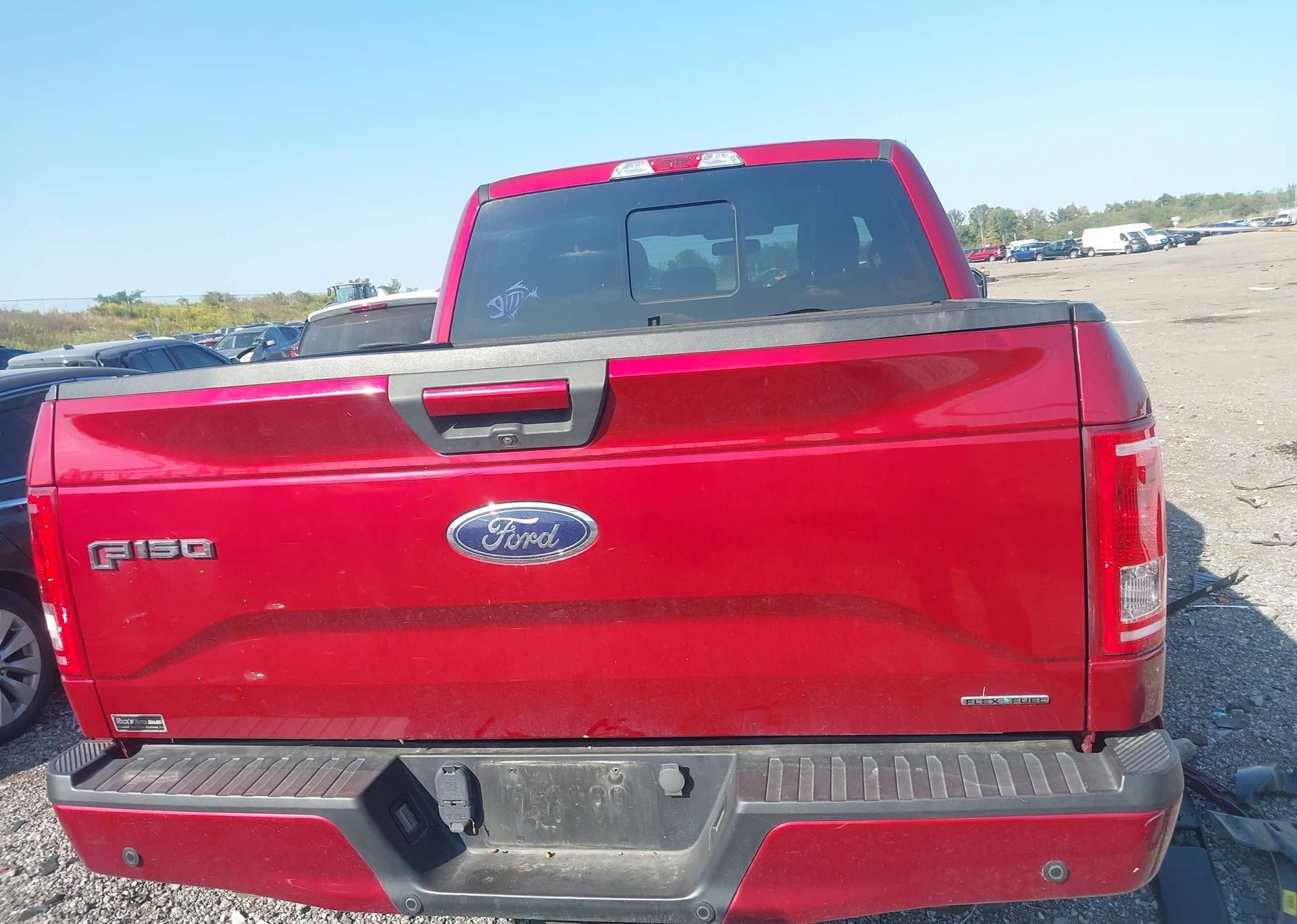 2015 FORD F-150 XLT