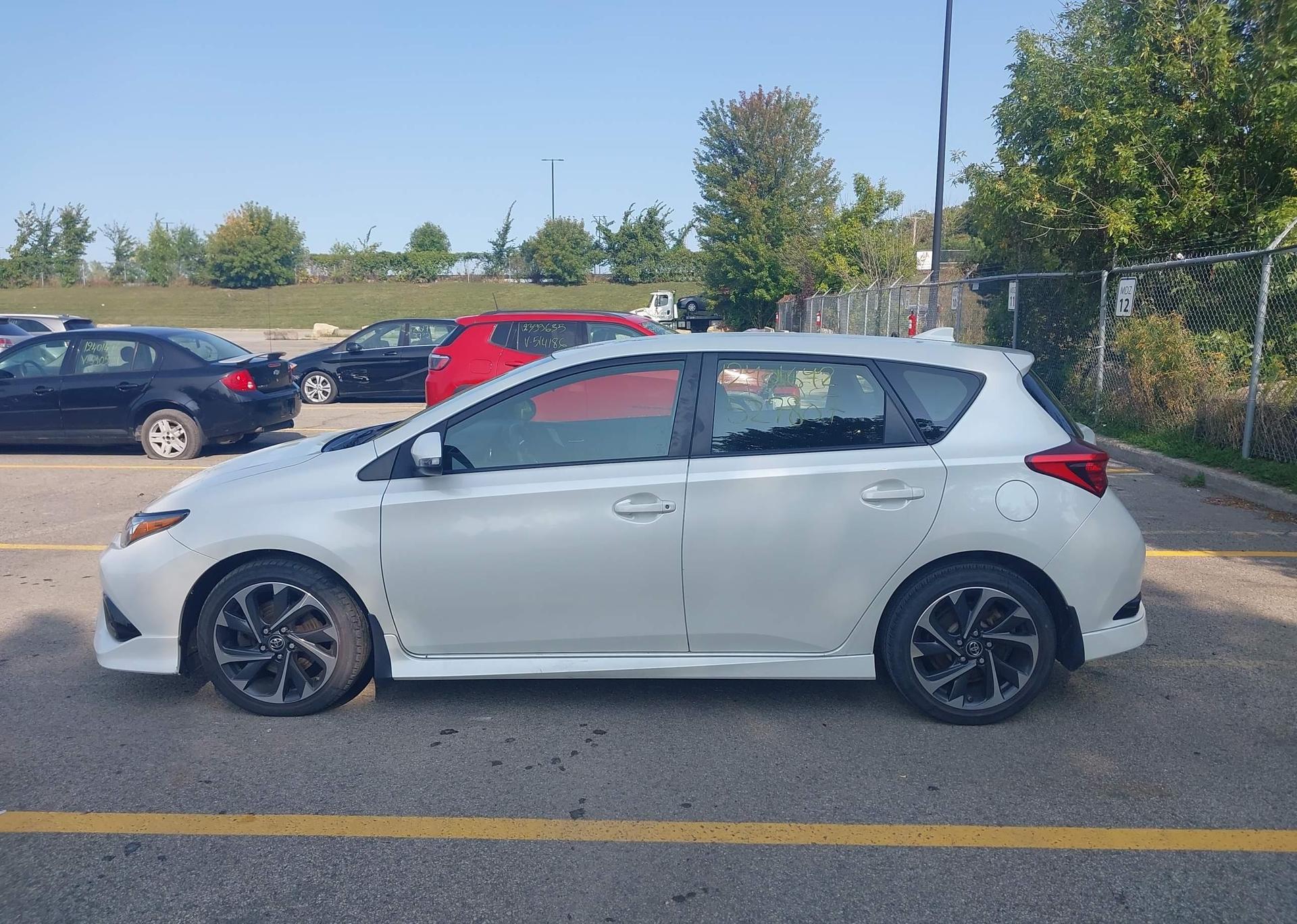 2017 TOYOTA COROLLA iM