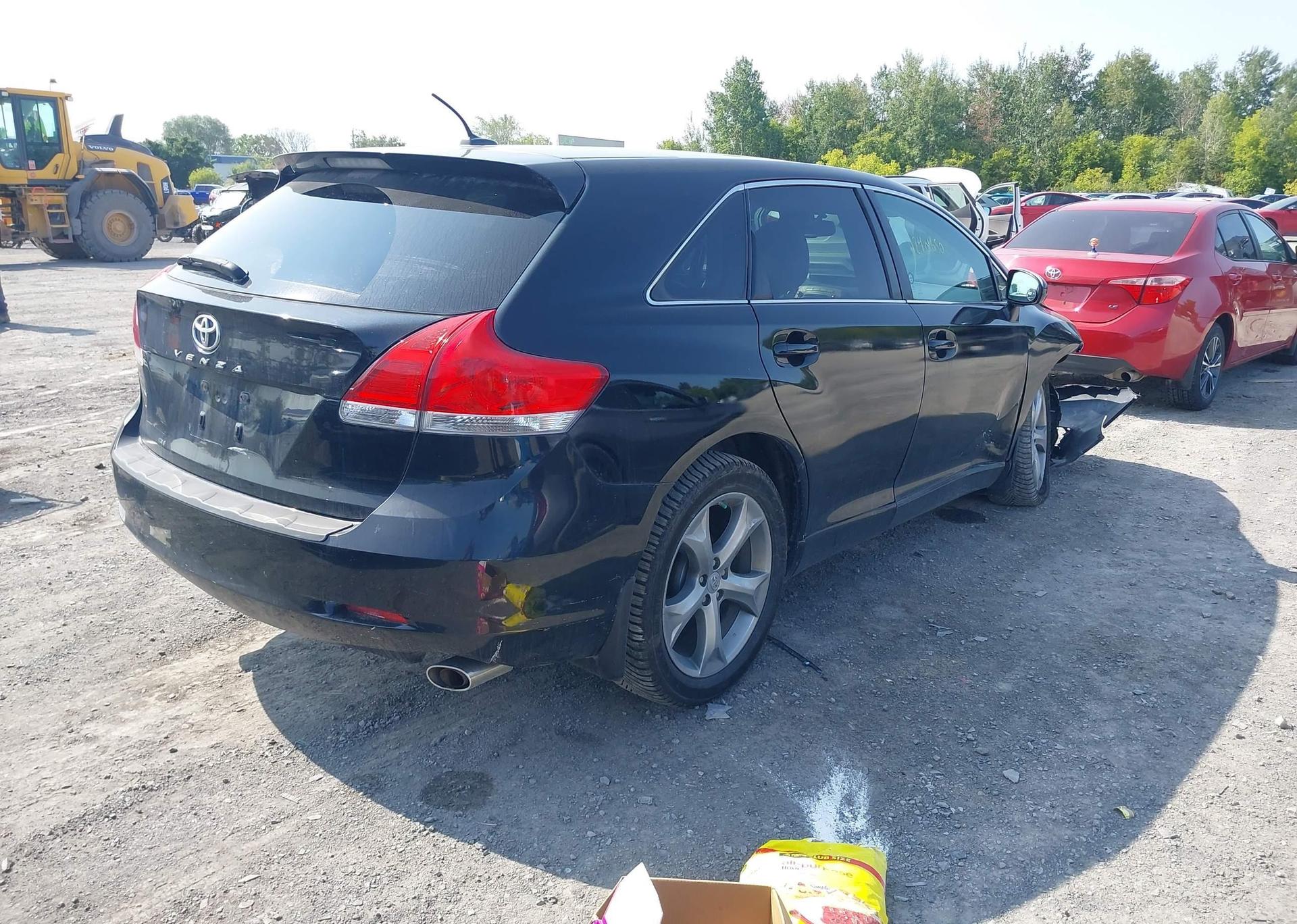 2012 TOYOTA VENZA BASE V6