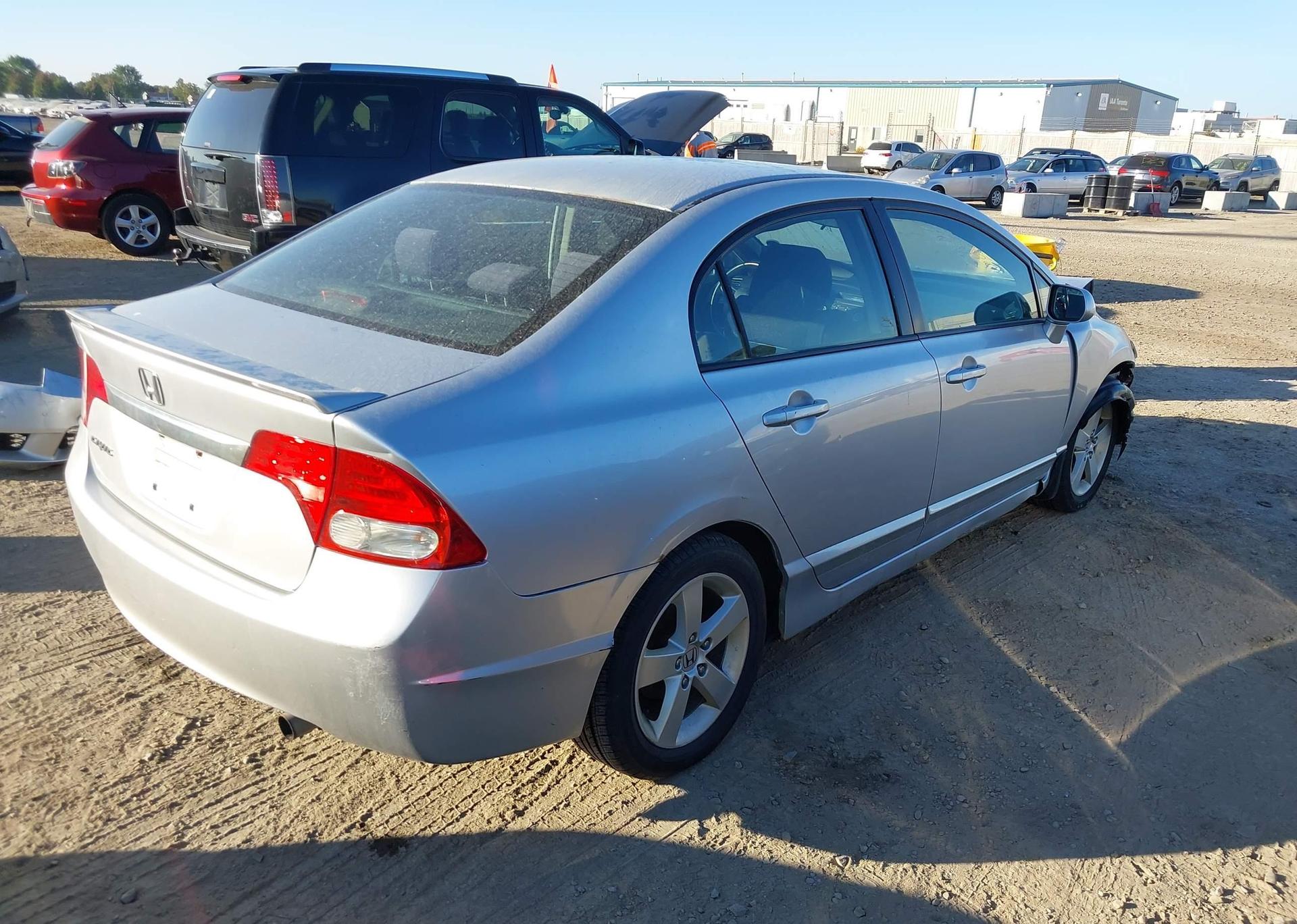 2011 HONDA CIVIC SE