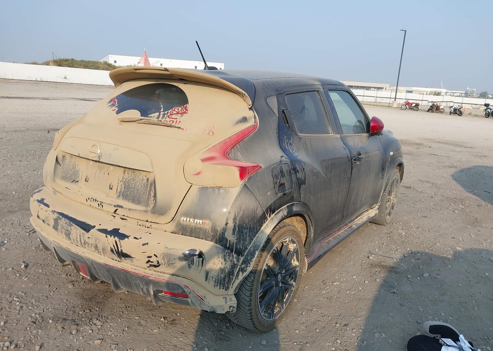 2014 NISSAN JUKE S