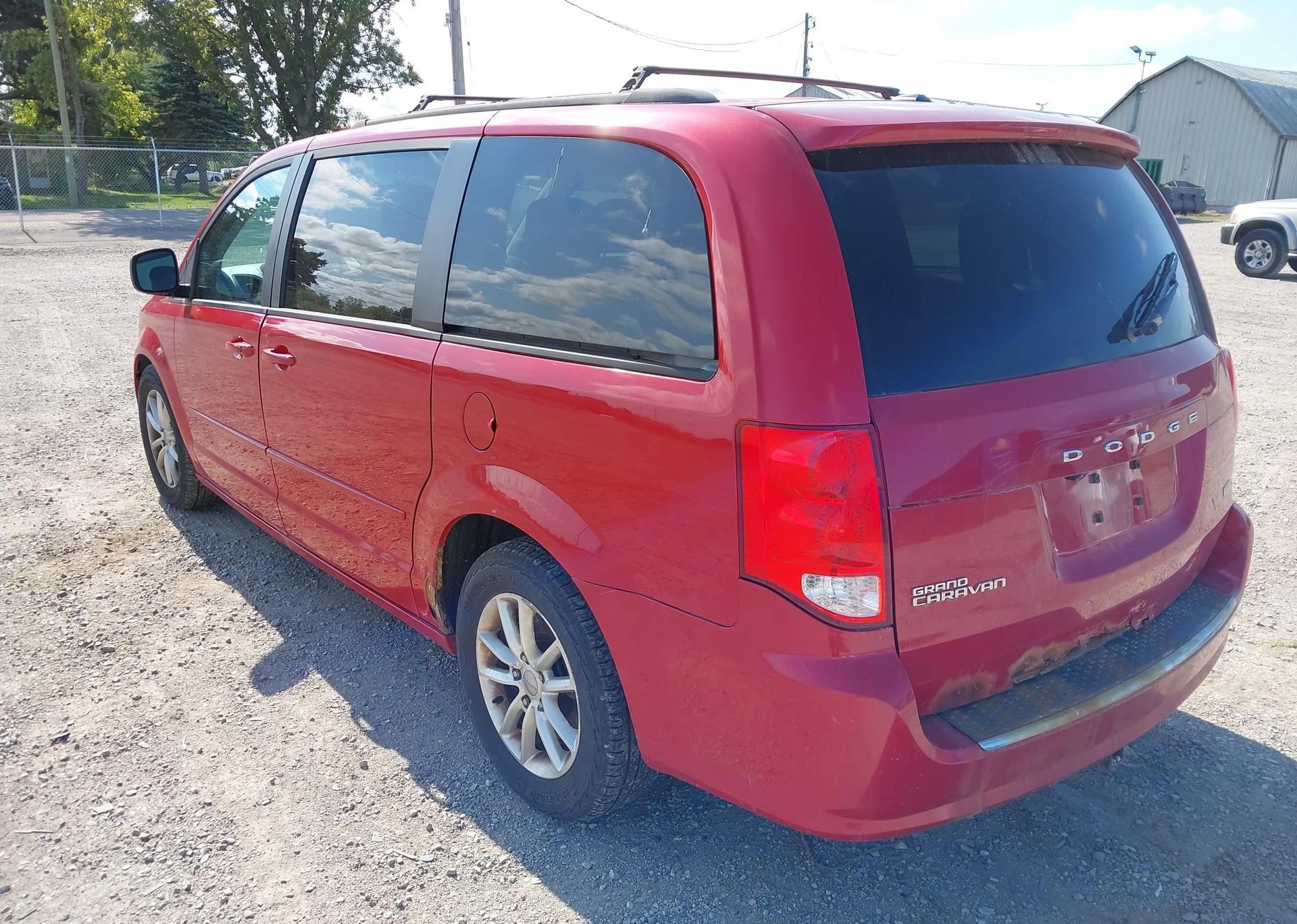 2013 DODGE GRAND CARAVAN SE