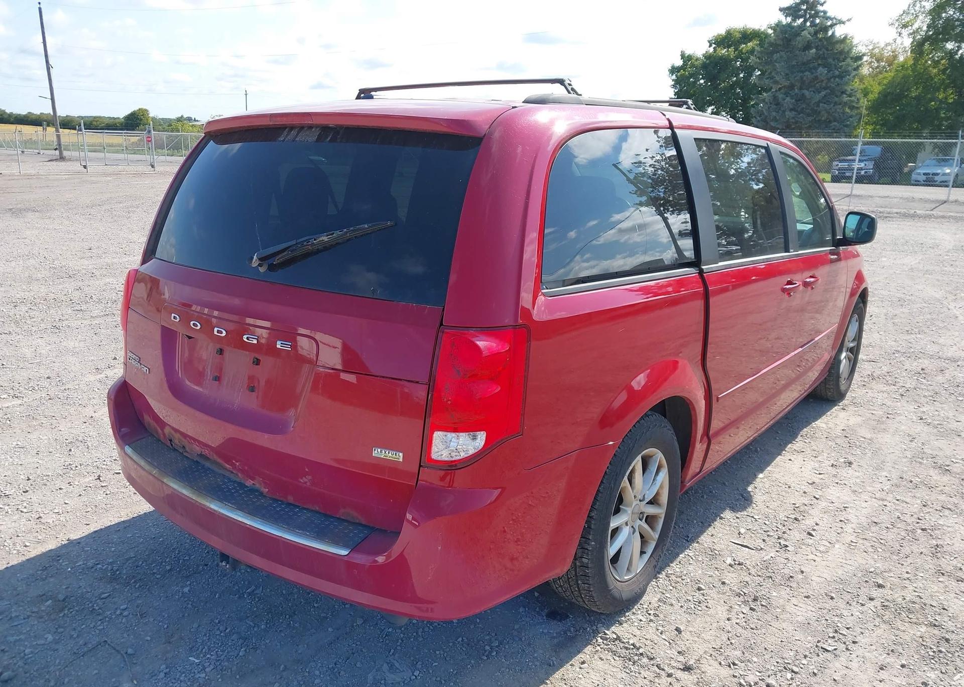 2013 DODGE GRAND CARAVAN SE