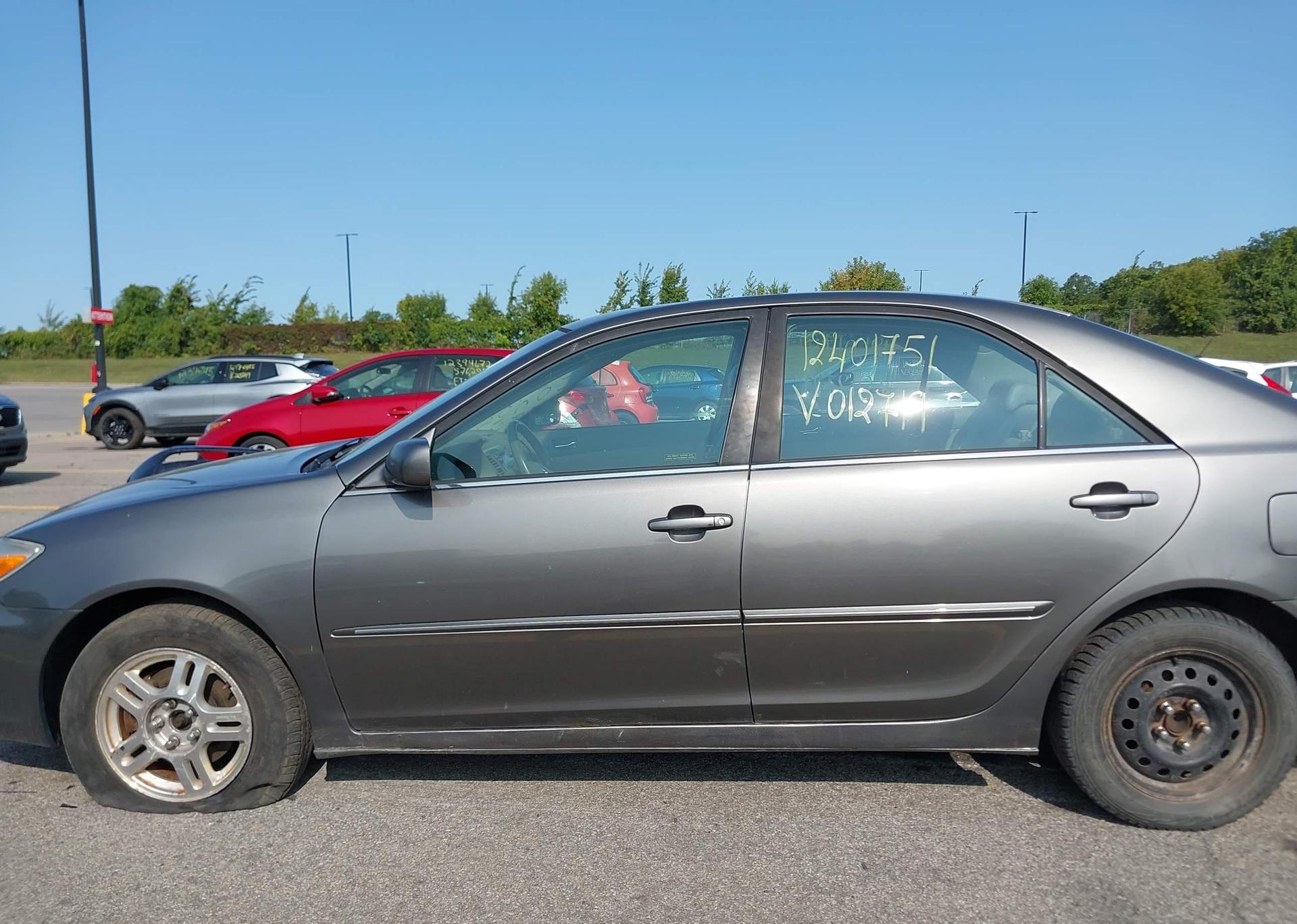 2002 TOYOTA CAMRY
