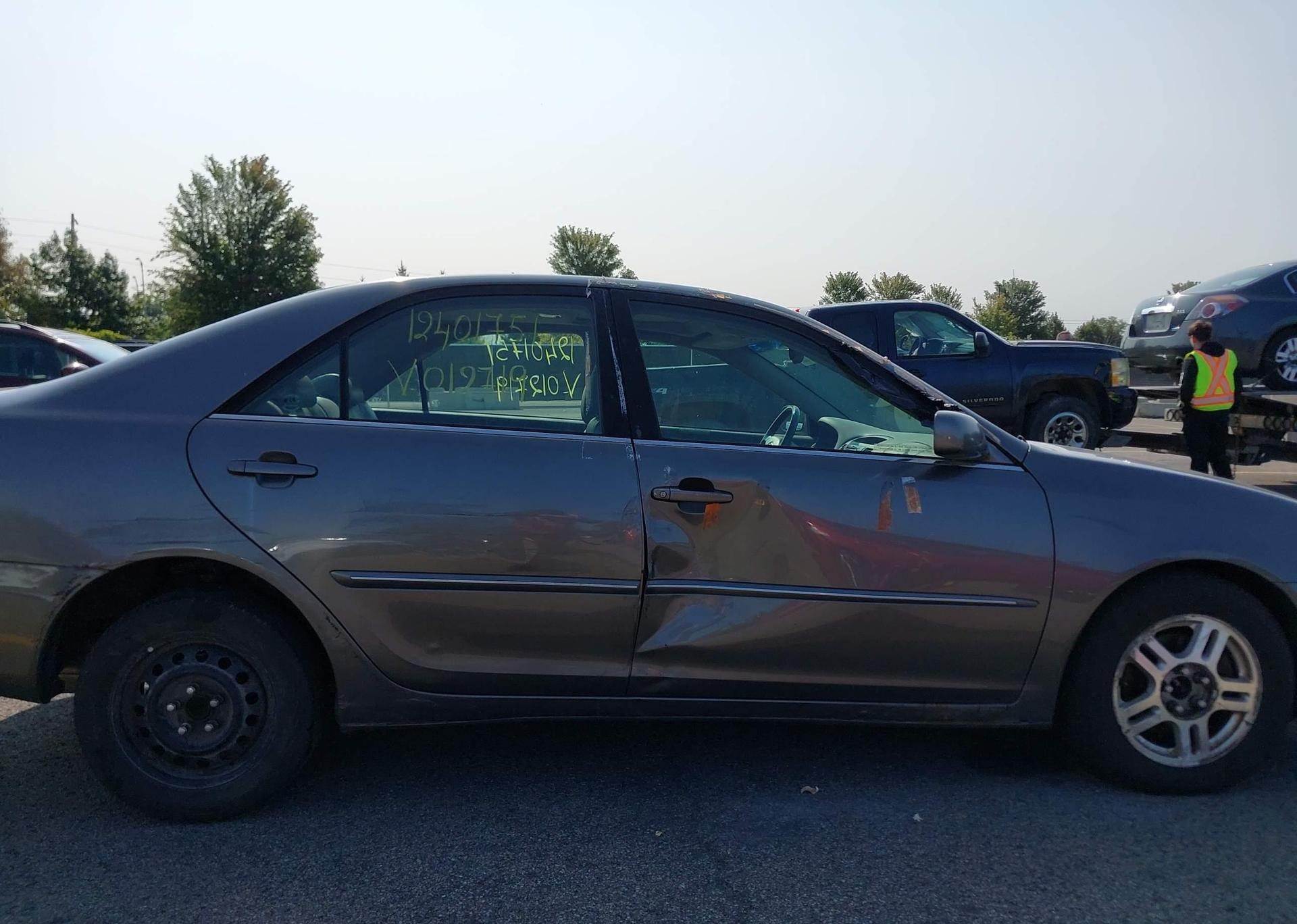 2002 TOYOTA CAMRY