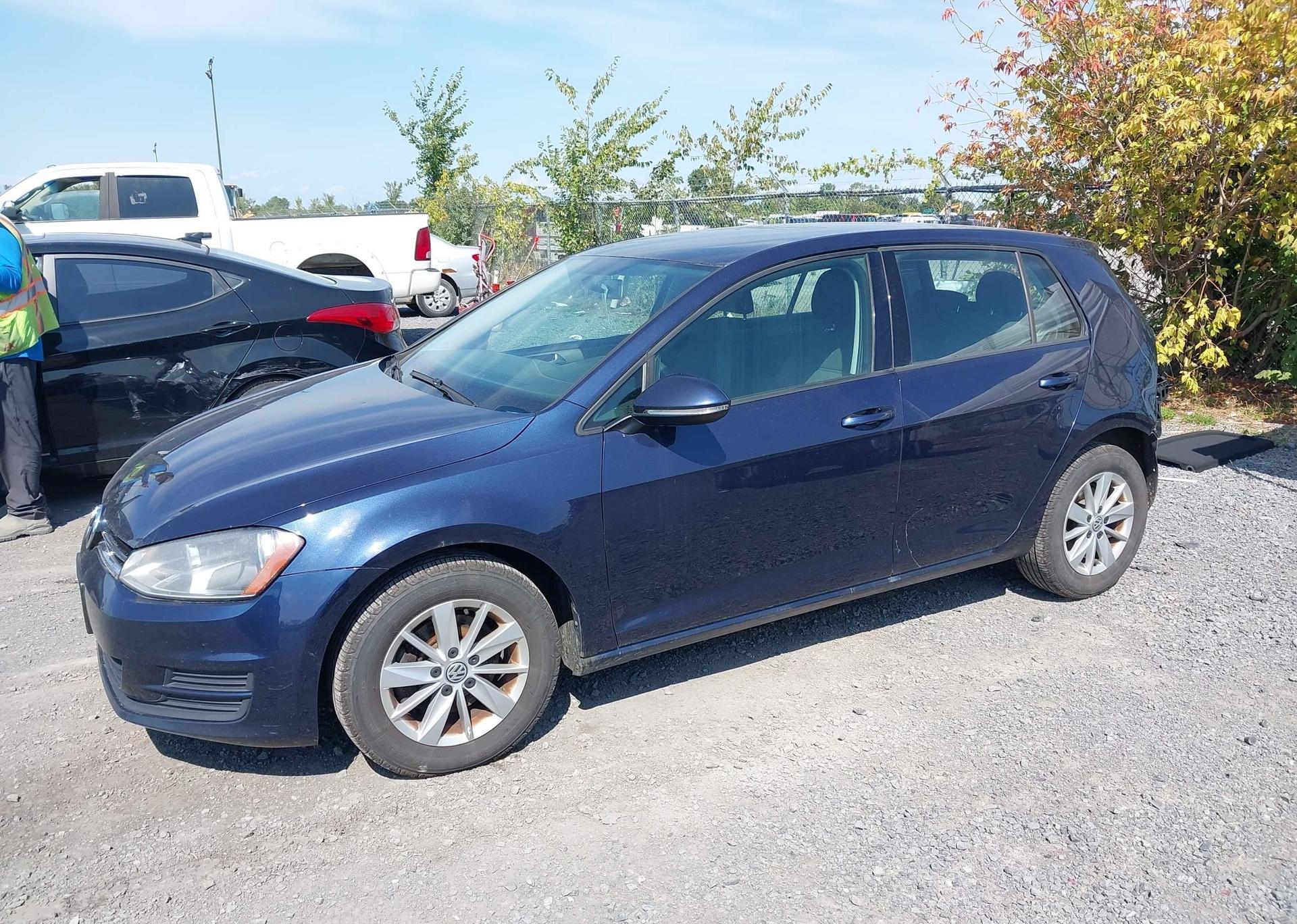 2015 VOLKSWAGEN GOLF