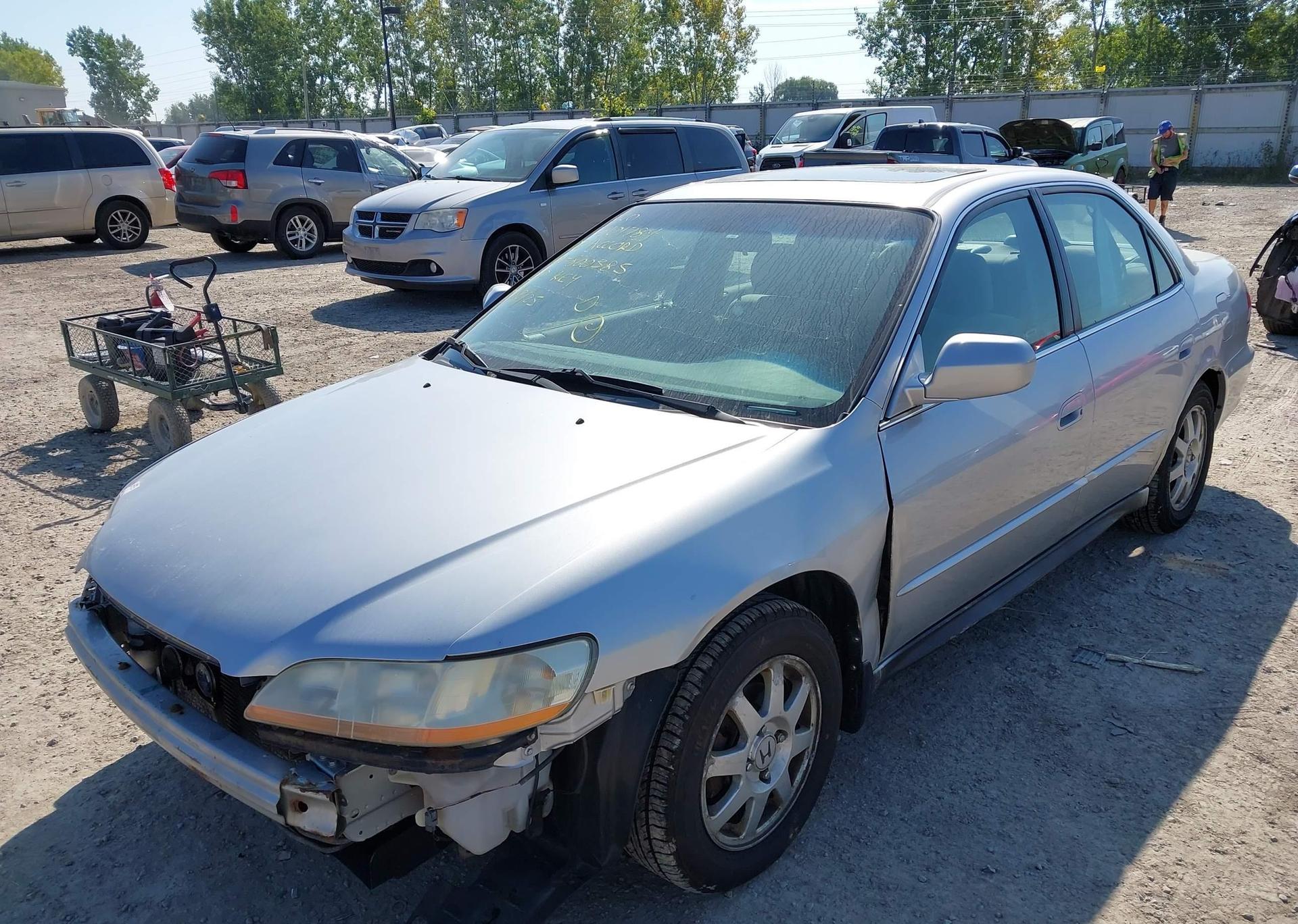 2002 HONDA ACCORD SE