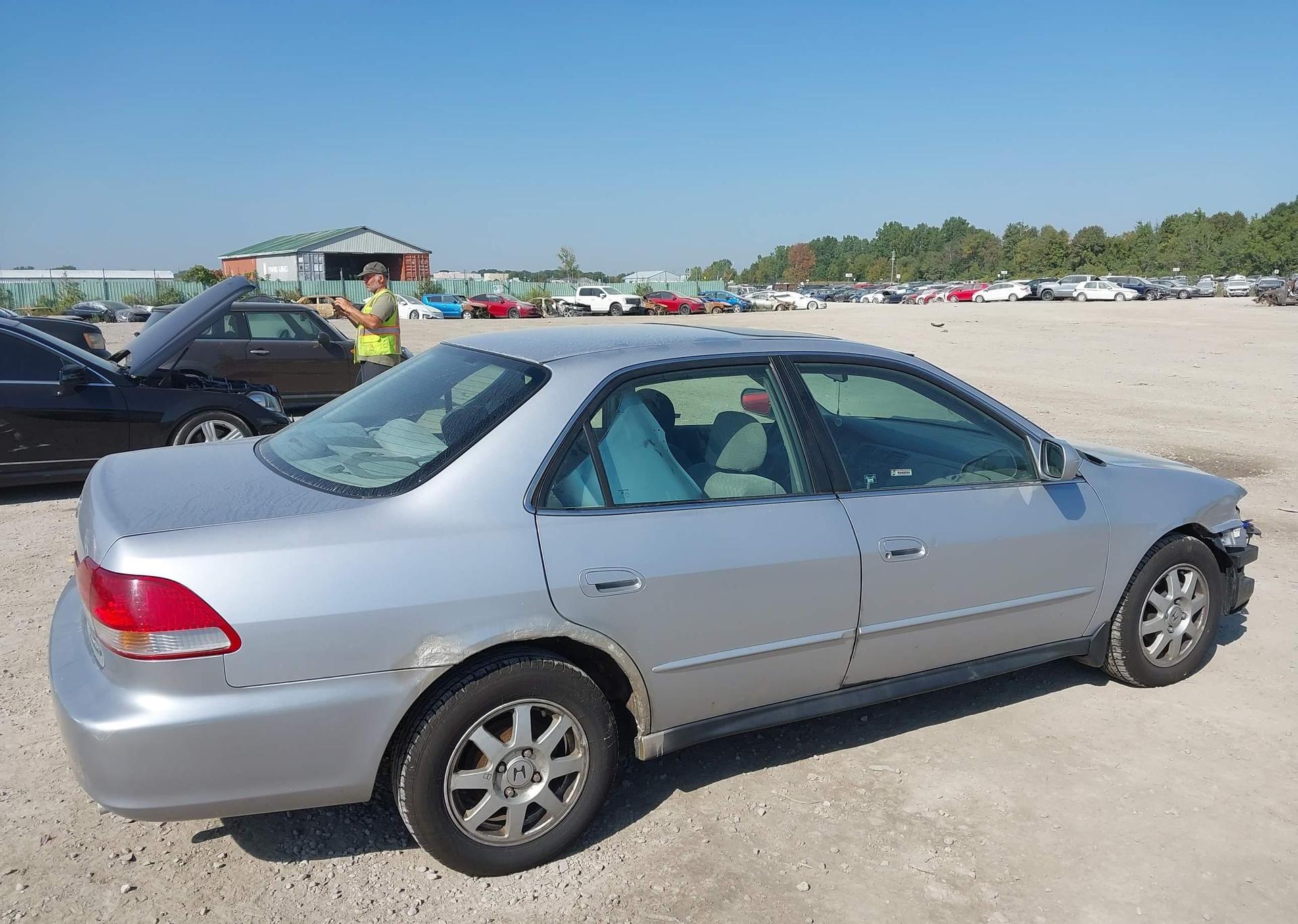 2002 HONDA ACCORD SE