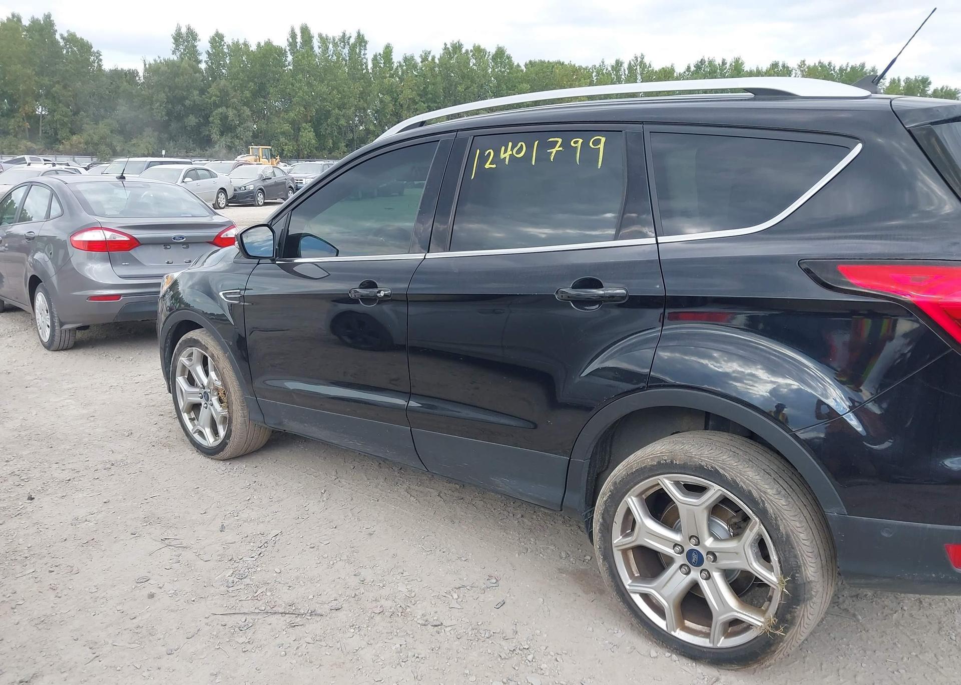 2019 FORD ESCAPE TITANIUM