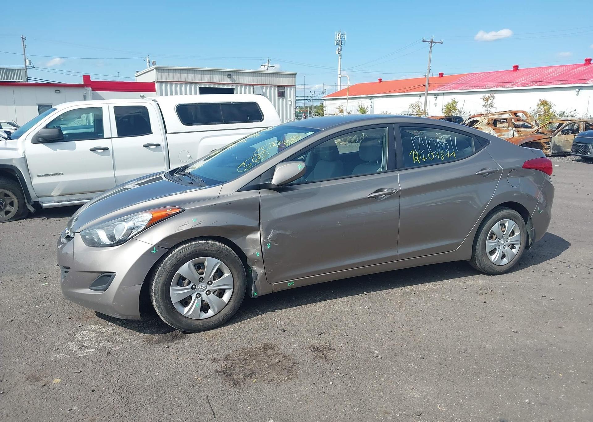 2013 HYUNDAI ELANTRA GLS
