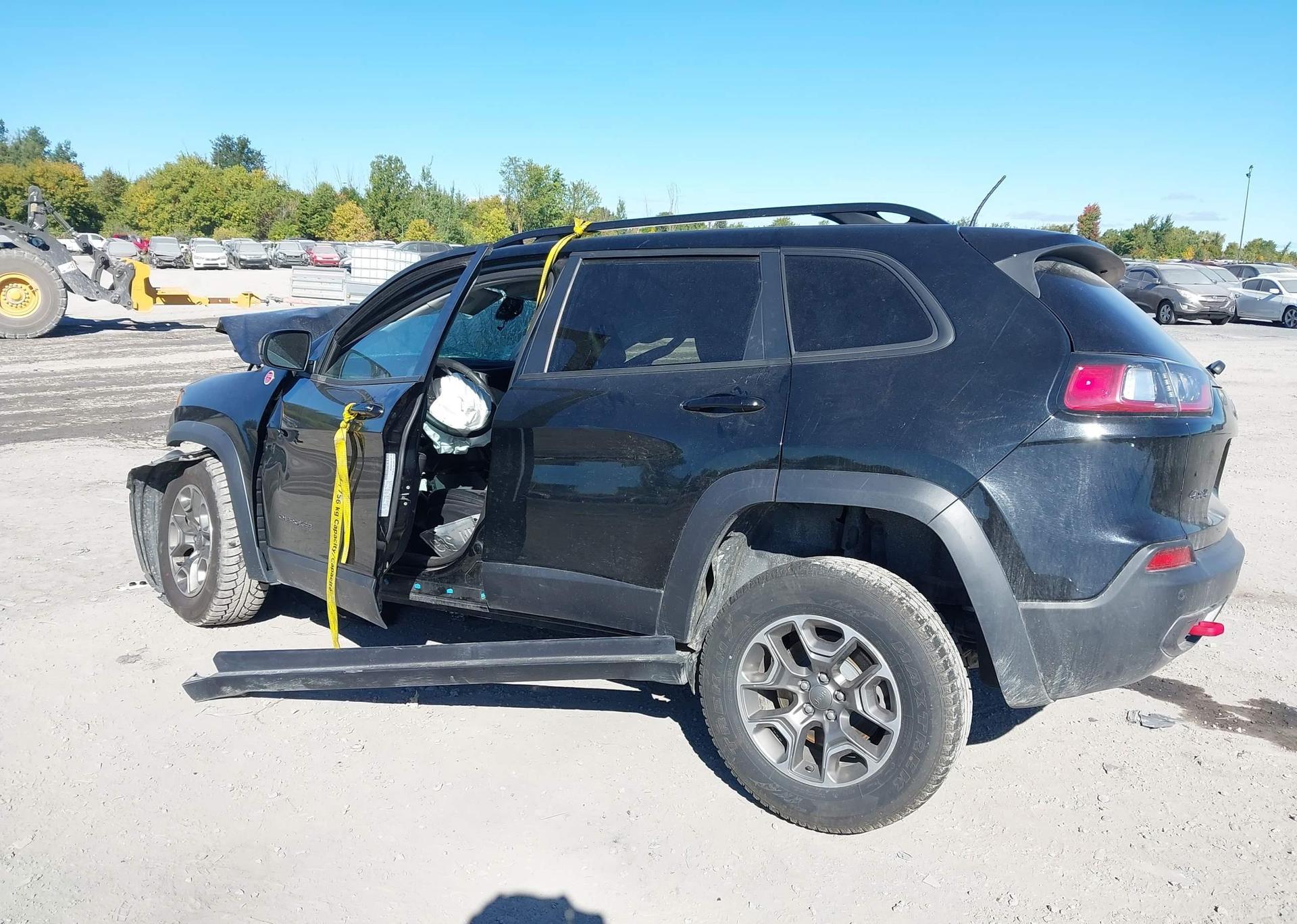 2022 JEEP CHEROKEE TRAILHAWK