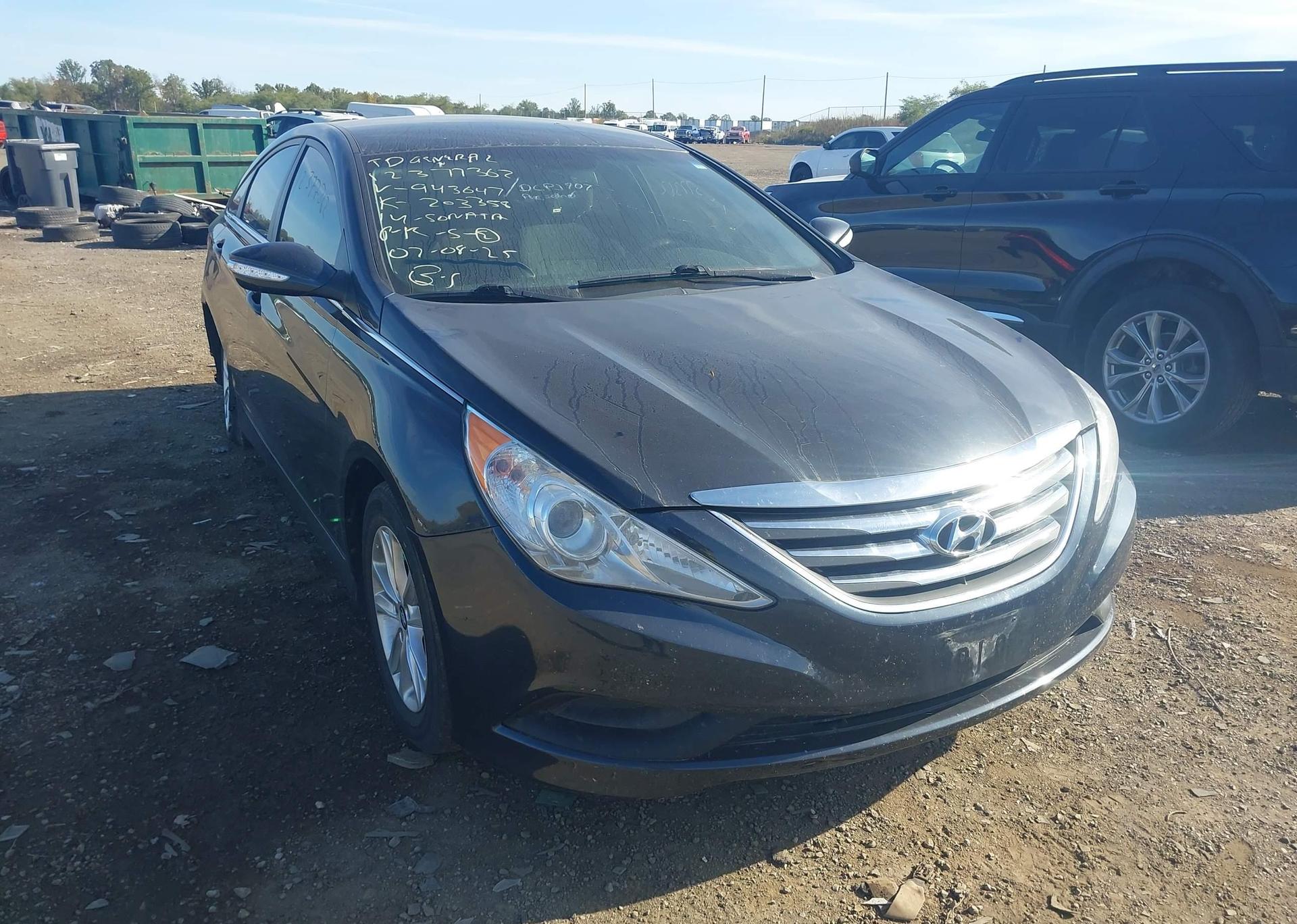 2014 HYUNDAI SONATA GL