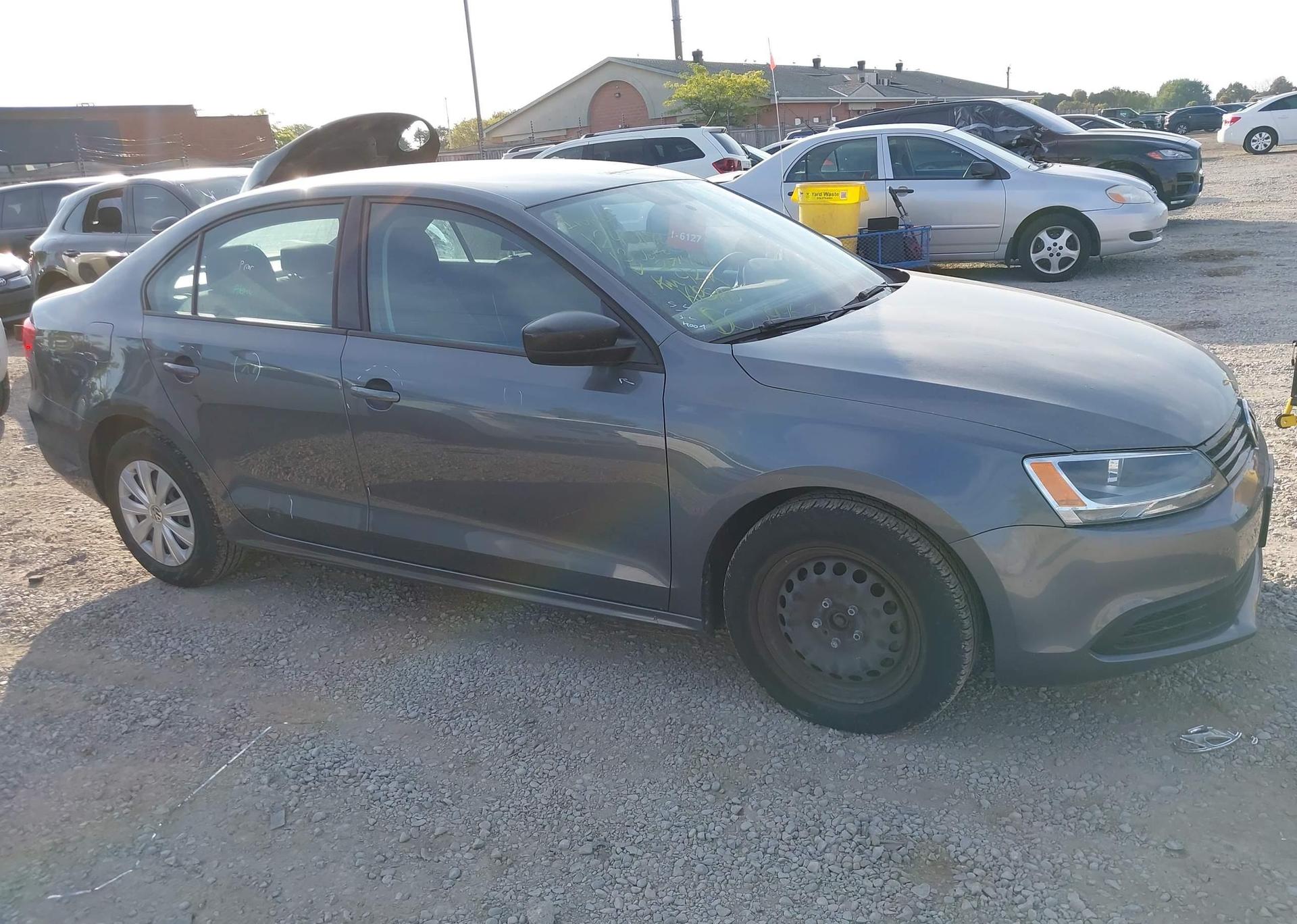 2013 VOLKSWAGEN JETTA