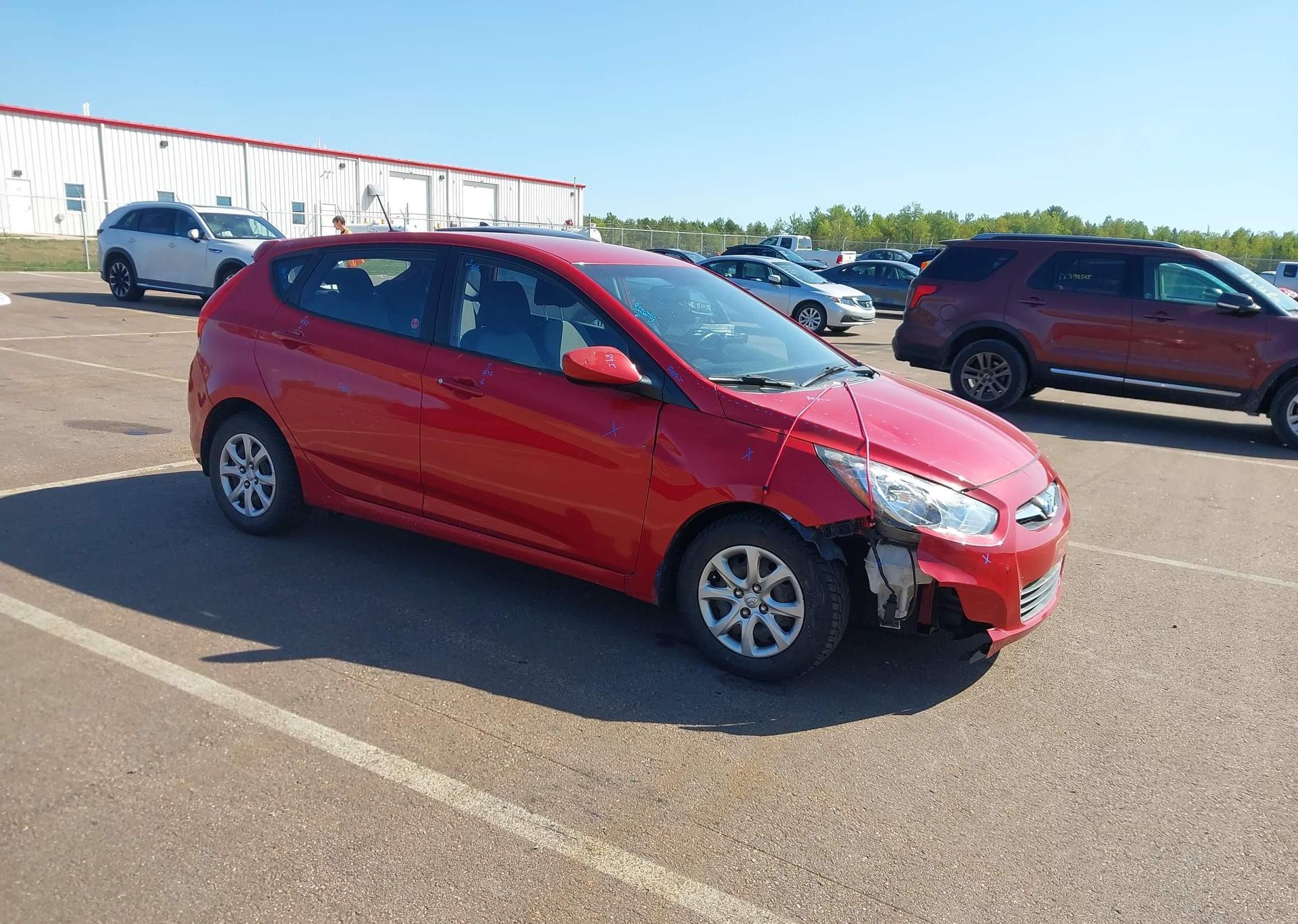 2013 HYUNDAI ACCENT GL