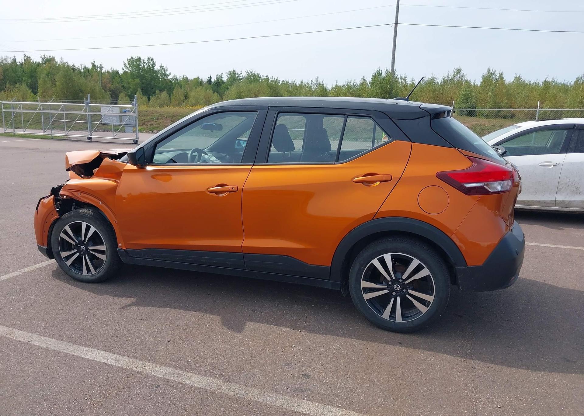 2020 NISSAN KICKS SV