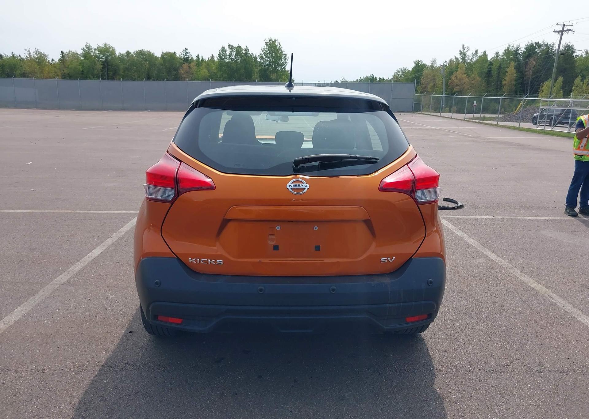 2020 NISSAN KICKS SV
