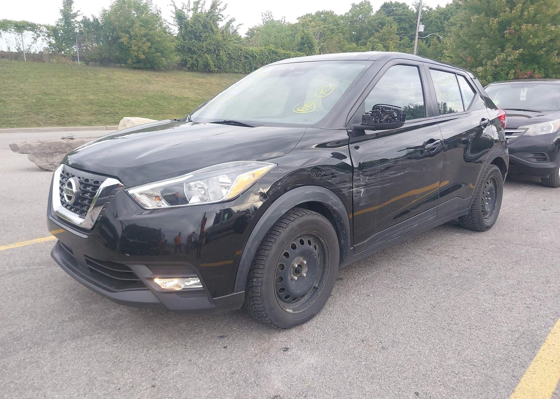 2020 NISSAN KICKS