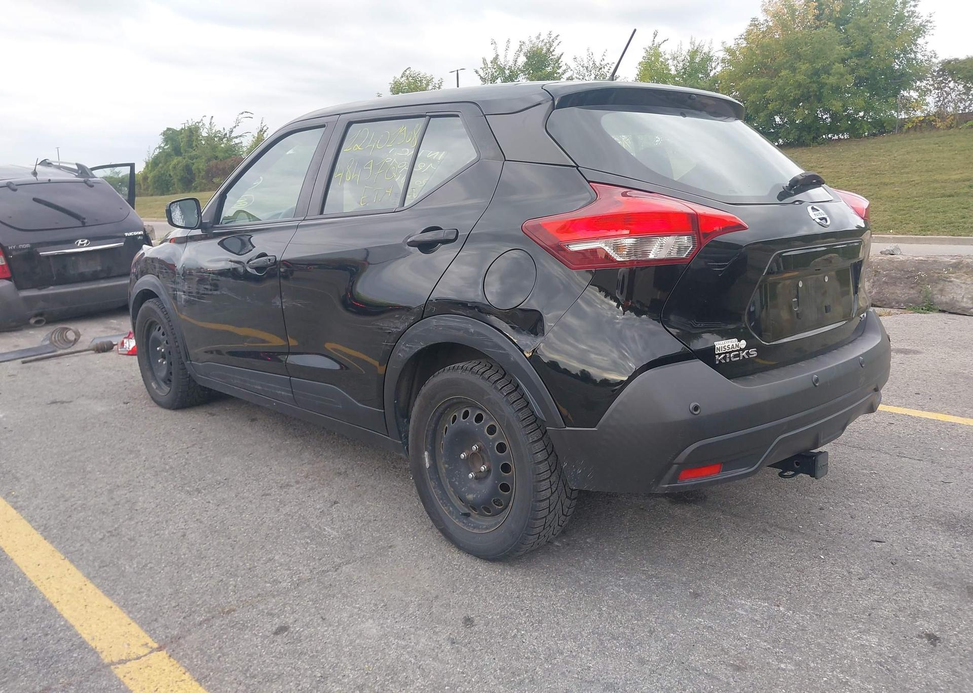2020 NISSAN KICKS