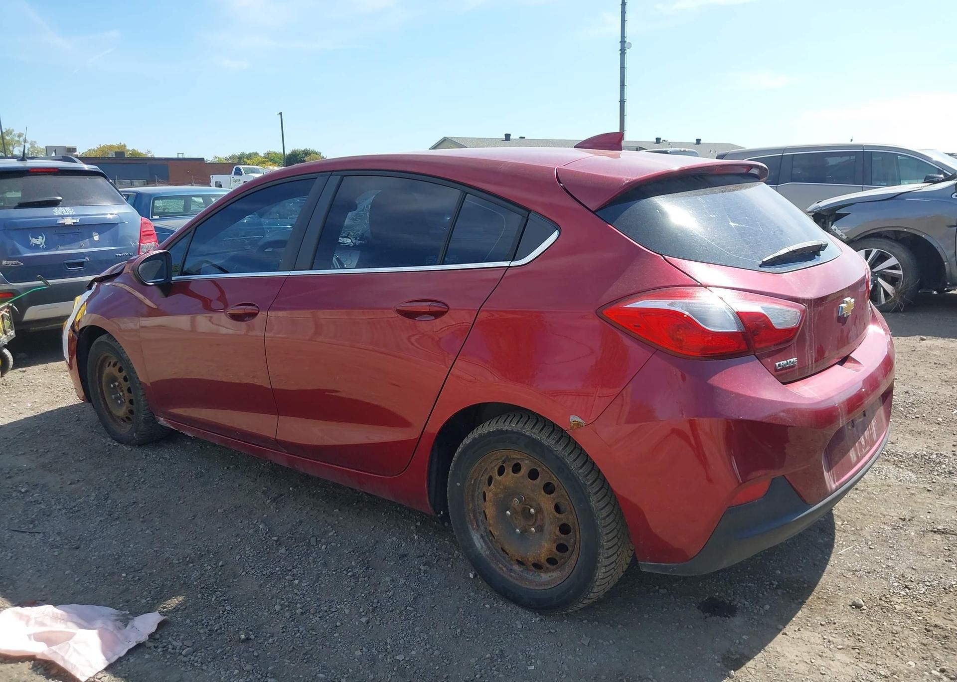 2017 CHEVROLET CRUZE LT
