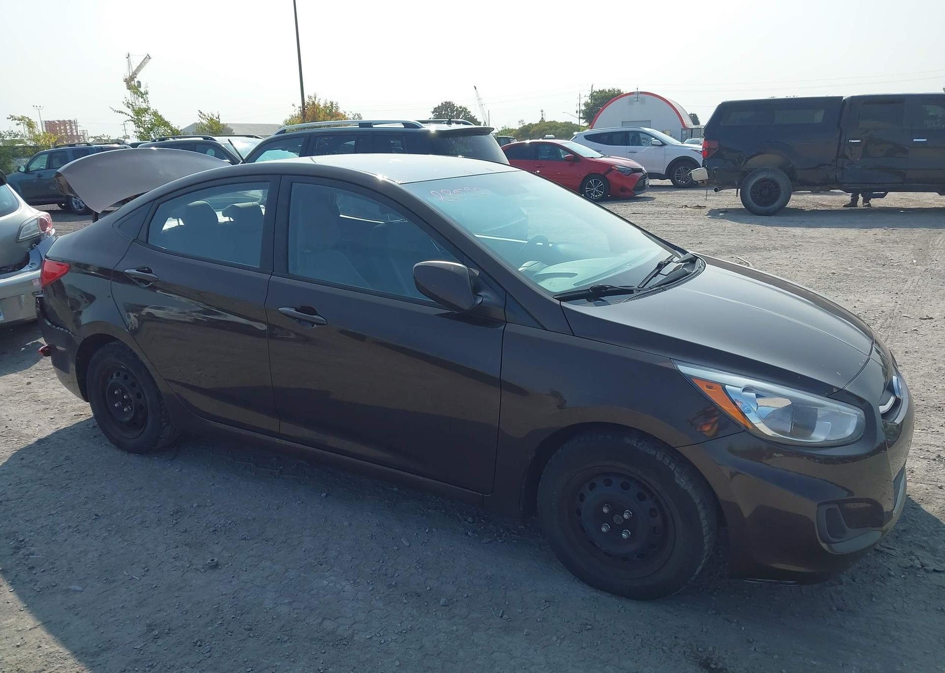 2015 HYUNDAI ACCENT GLS