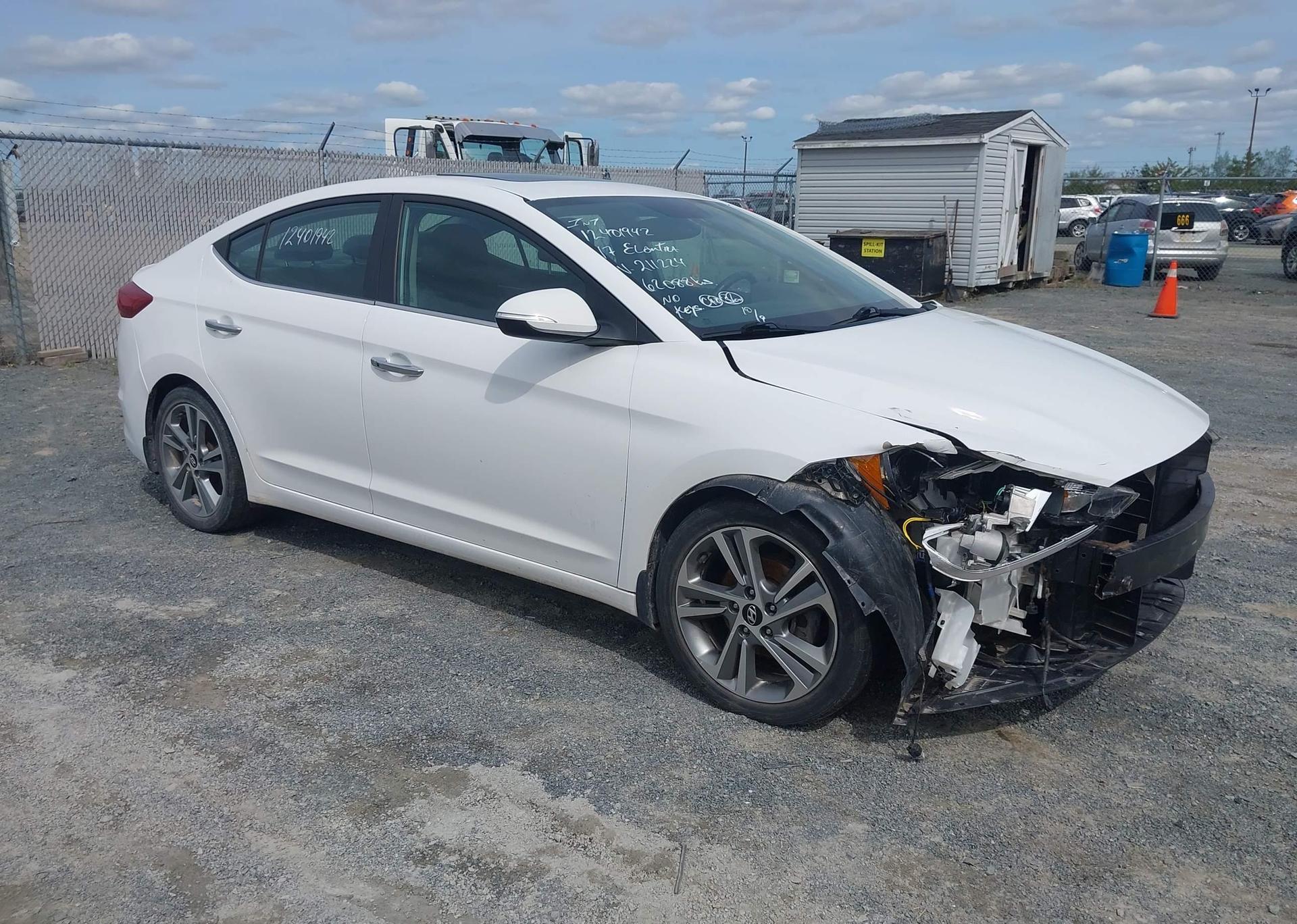 2017 HYUNDAI ELANTRA SE