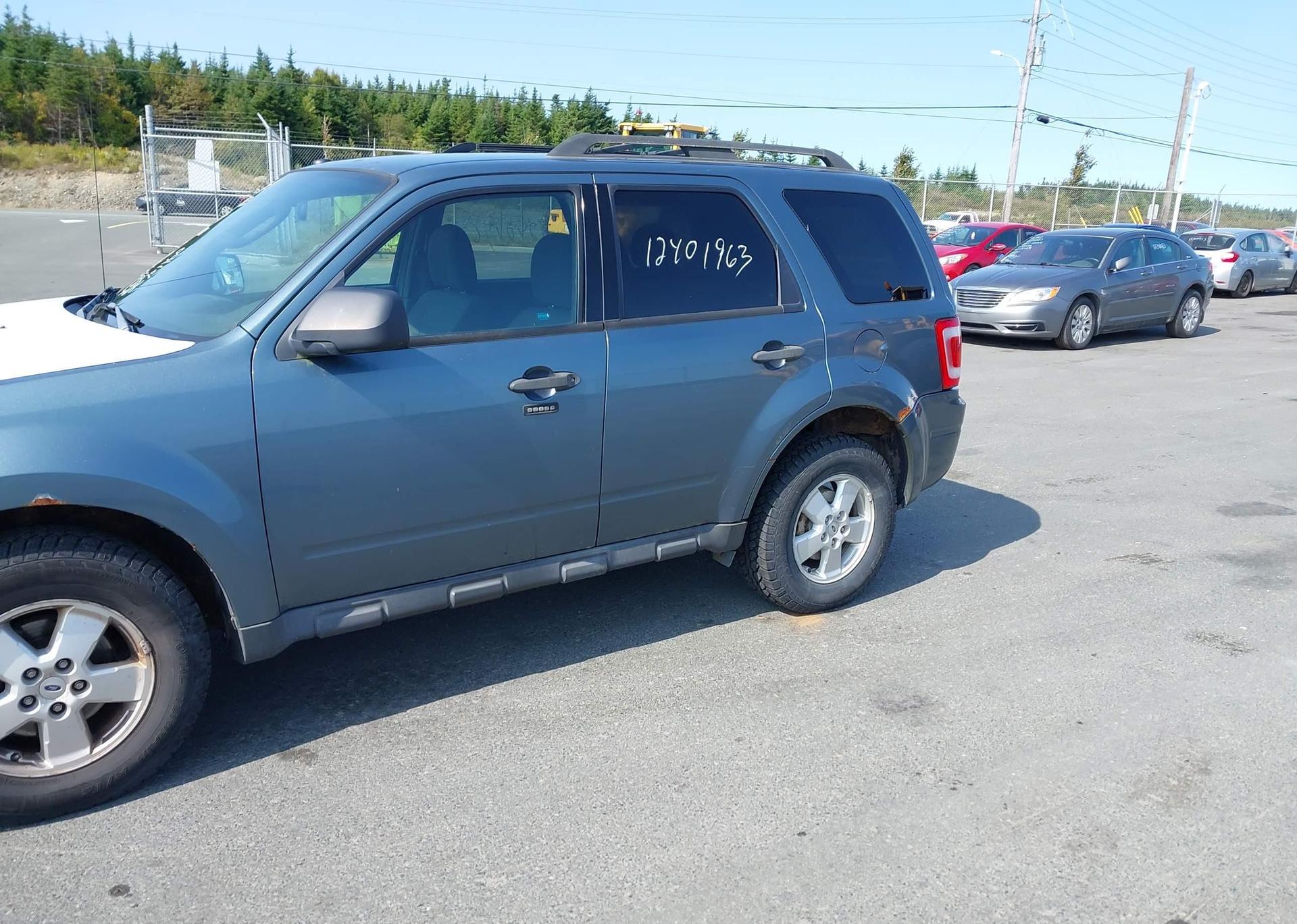 2010 FORD ESCAPE XLT AUTOMATIC