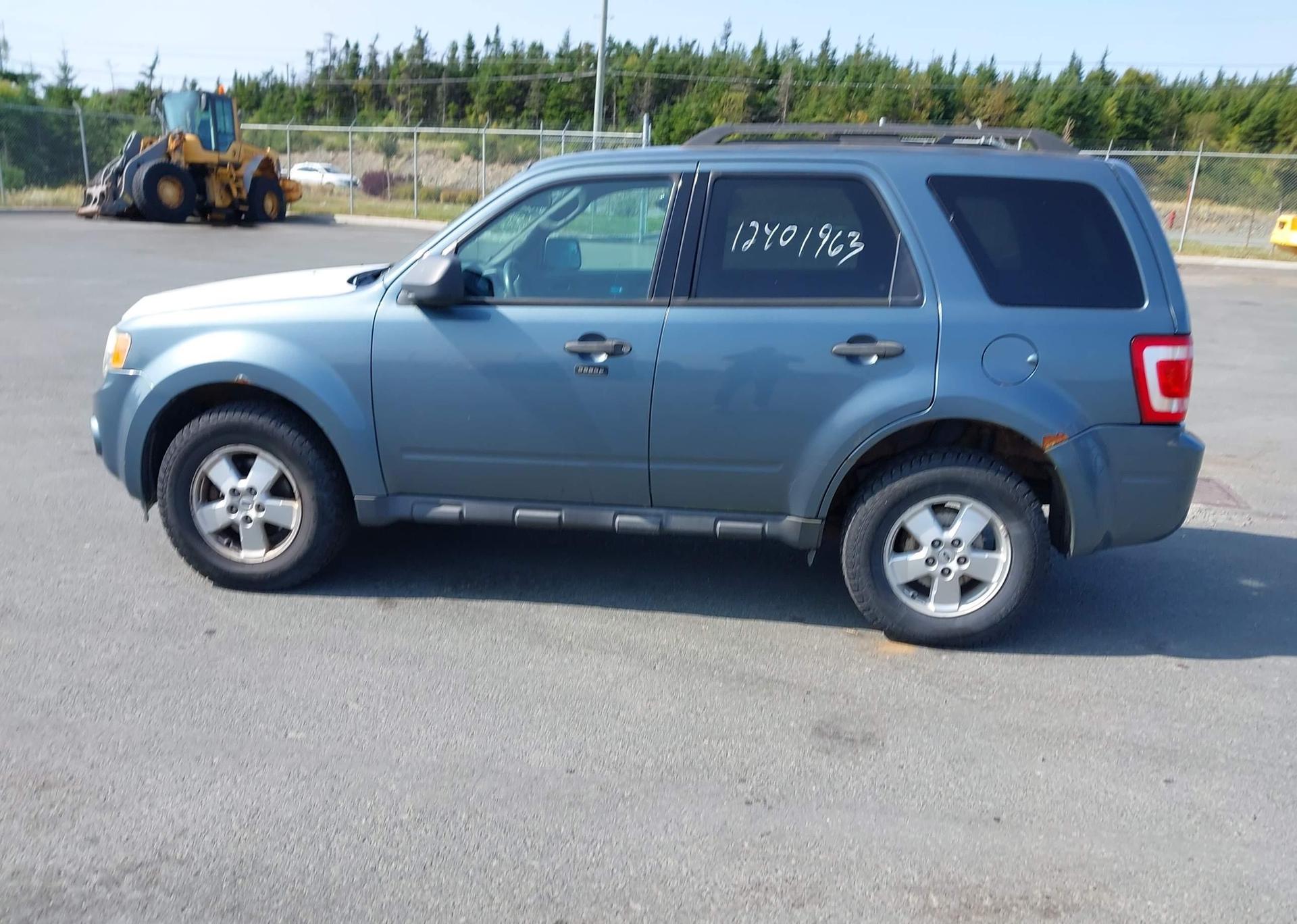 2010 FORD ESCAPE XLT AUTOMATIC