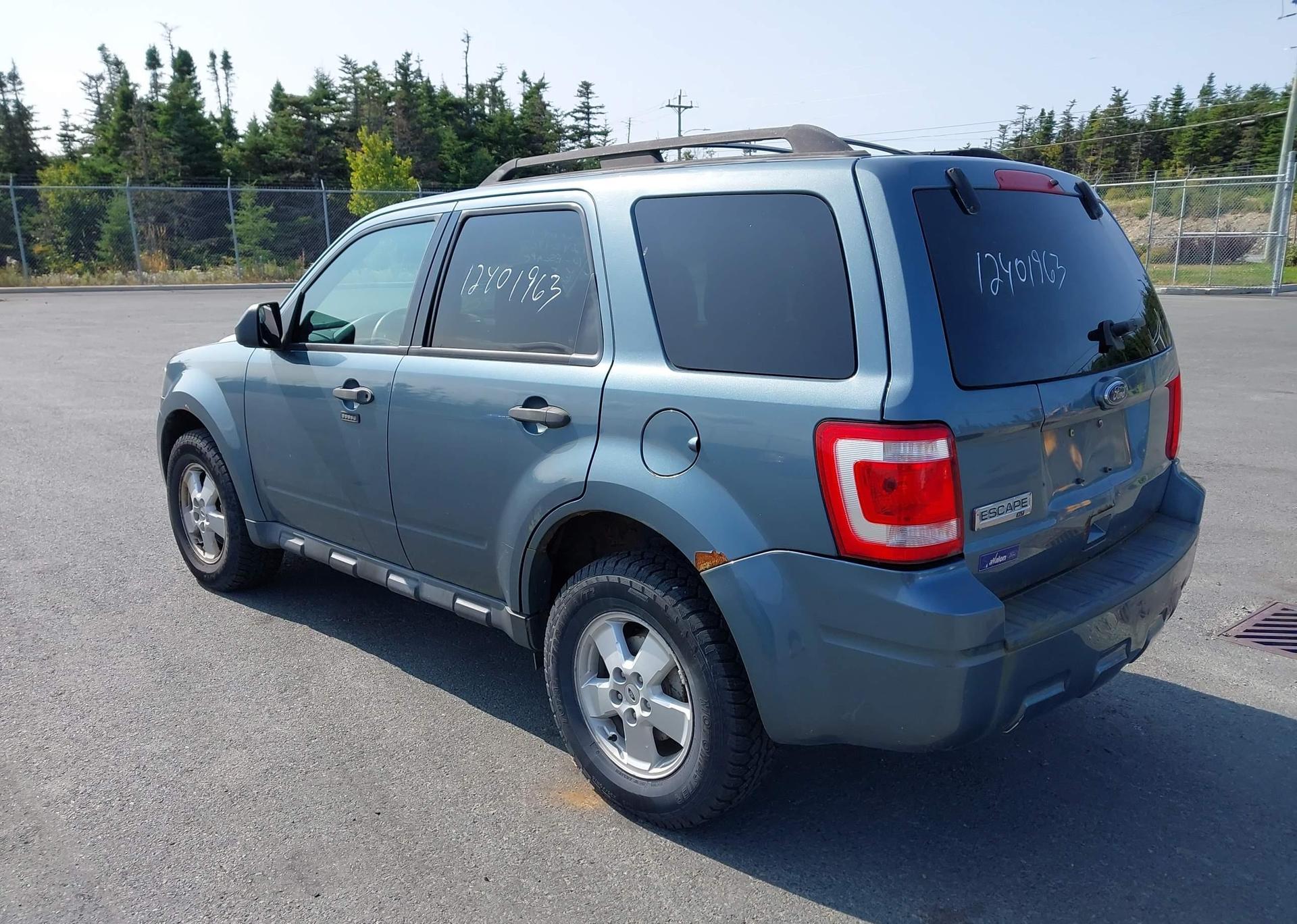 2010 FORD ESCAPE XLT AUTOMATIC