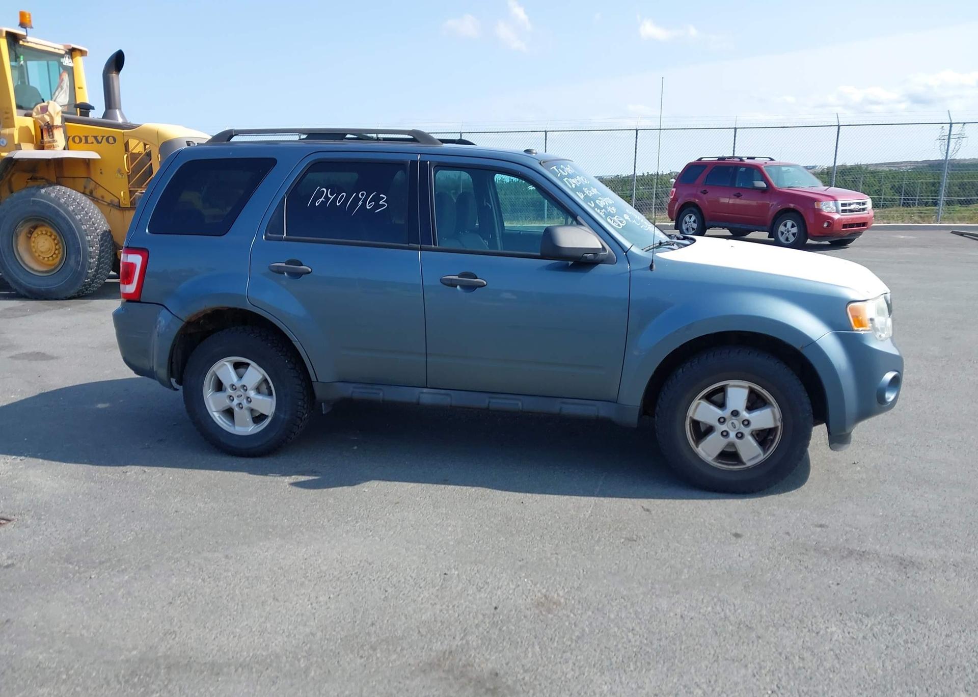 2010 FORD ESCAPE XLT AUTOMATIC