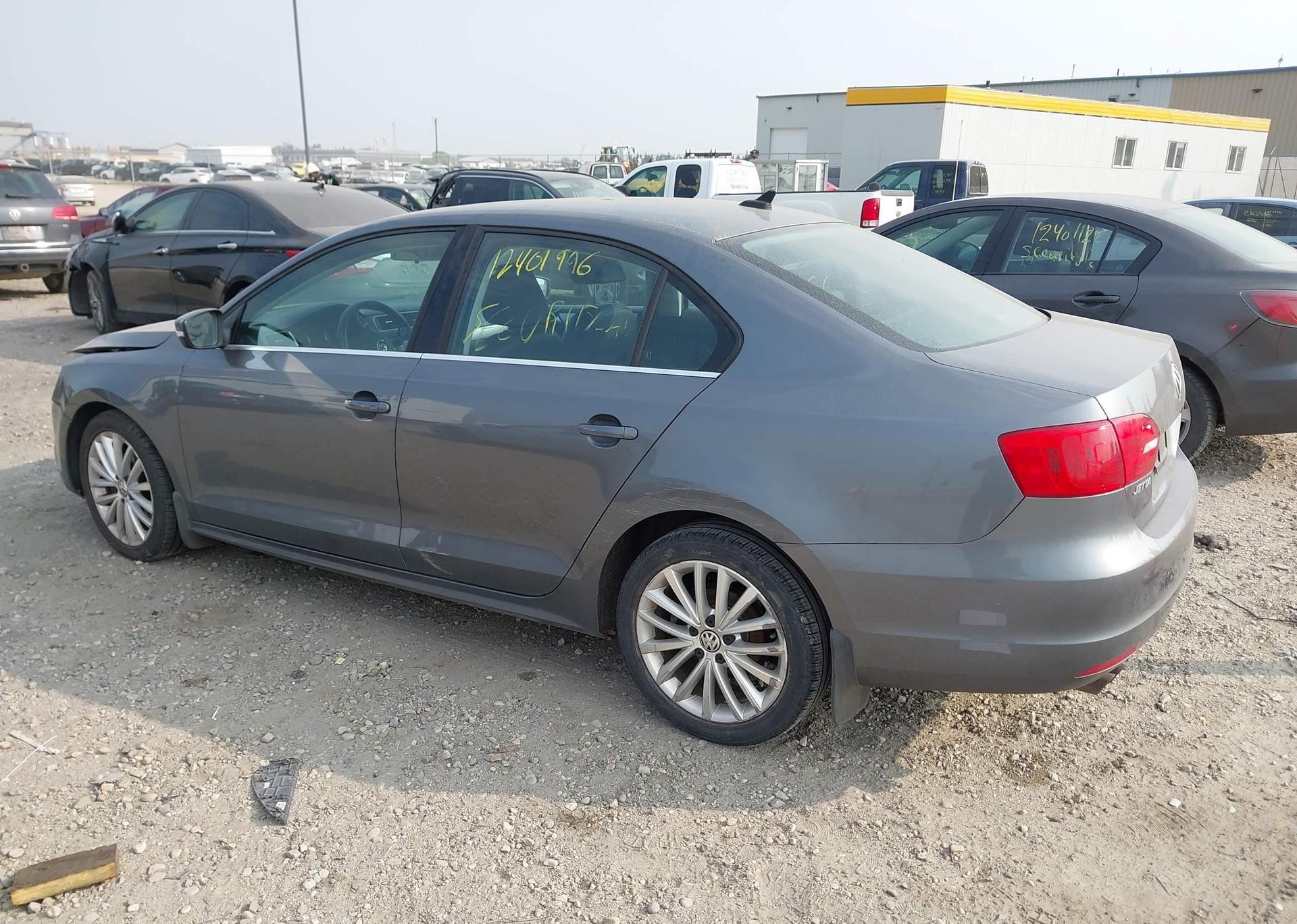 2012 VOLKSWAGEN JETTA 2.5L HIGHLINE