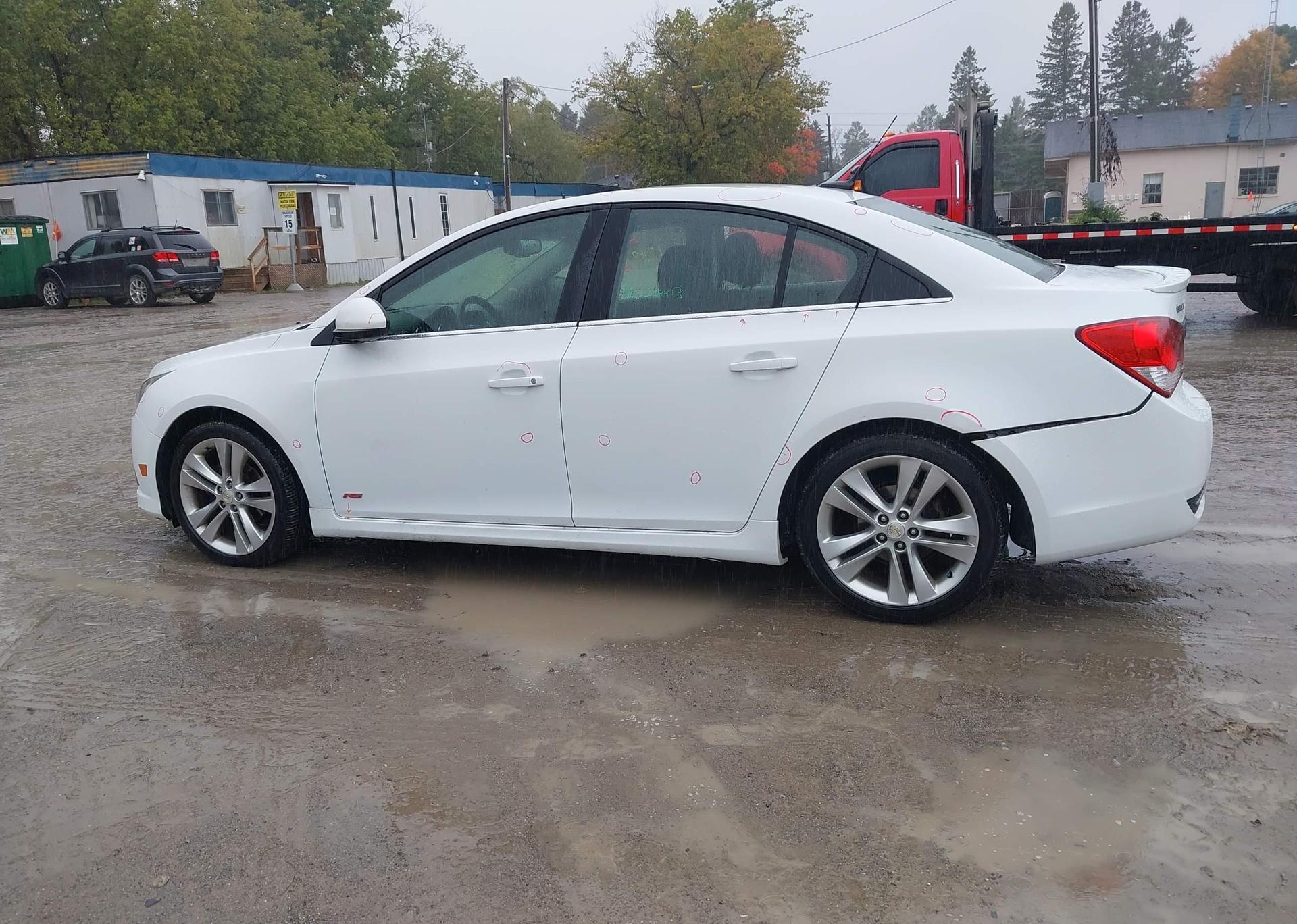 2012 CHEVROLET CRUZE LT