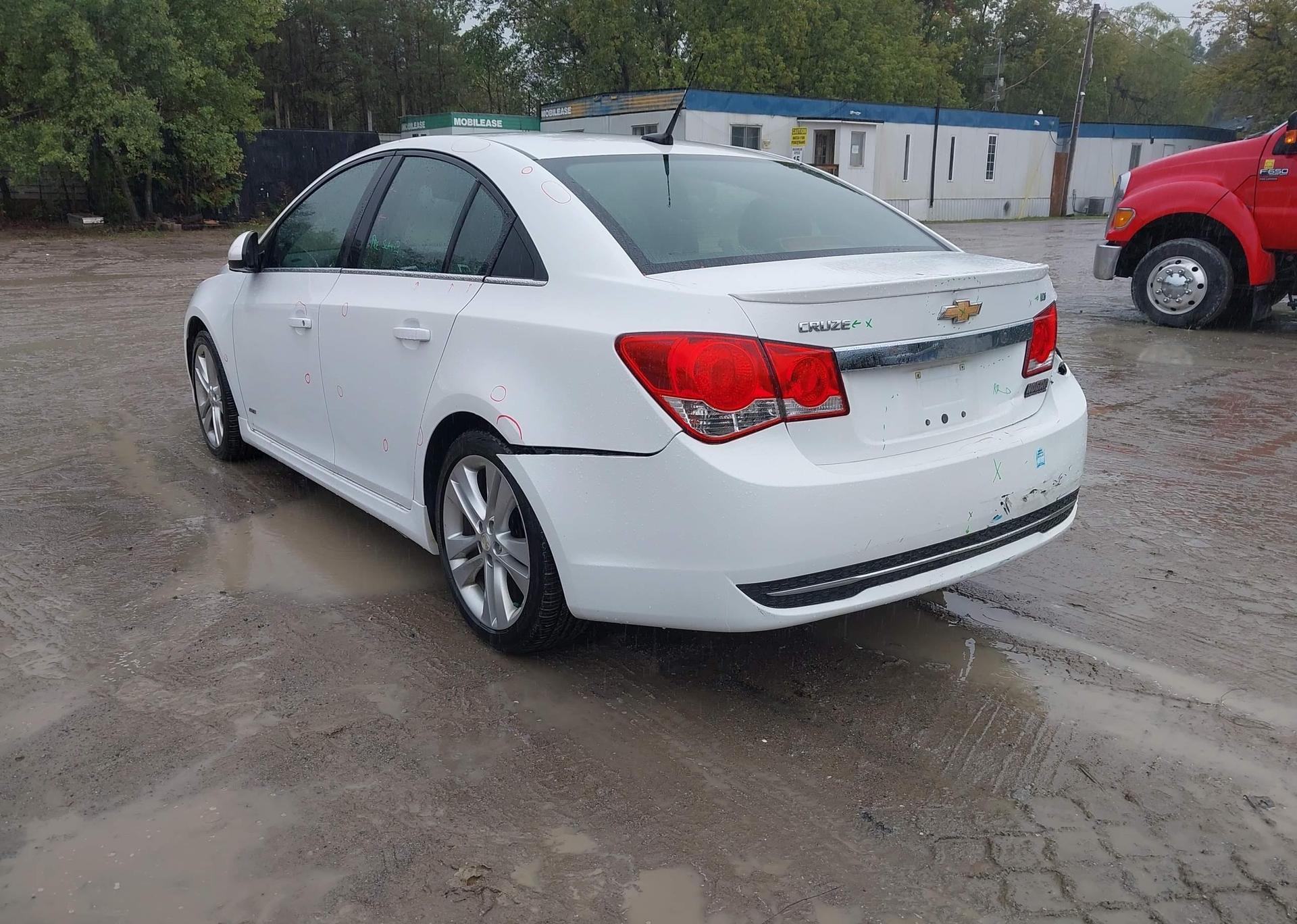 2012 CHEVROLET CRUZE LT