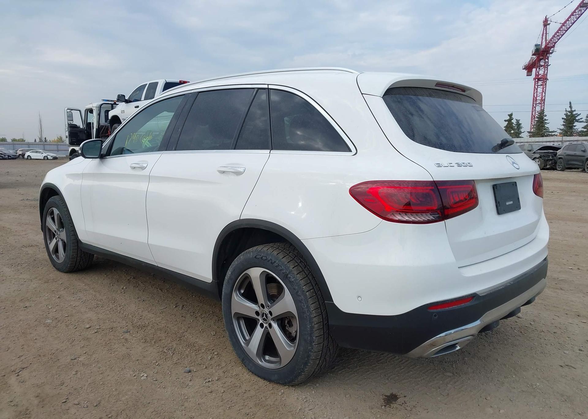 2021 MERCEDES-BENZ GLC 300 4MATIC