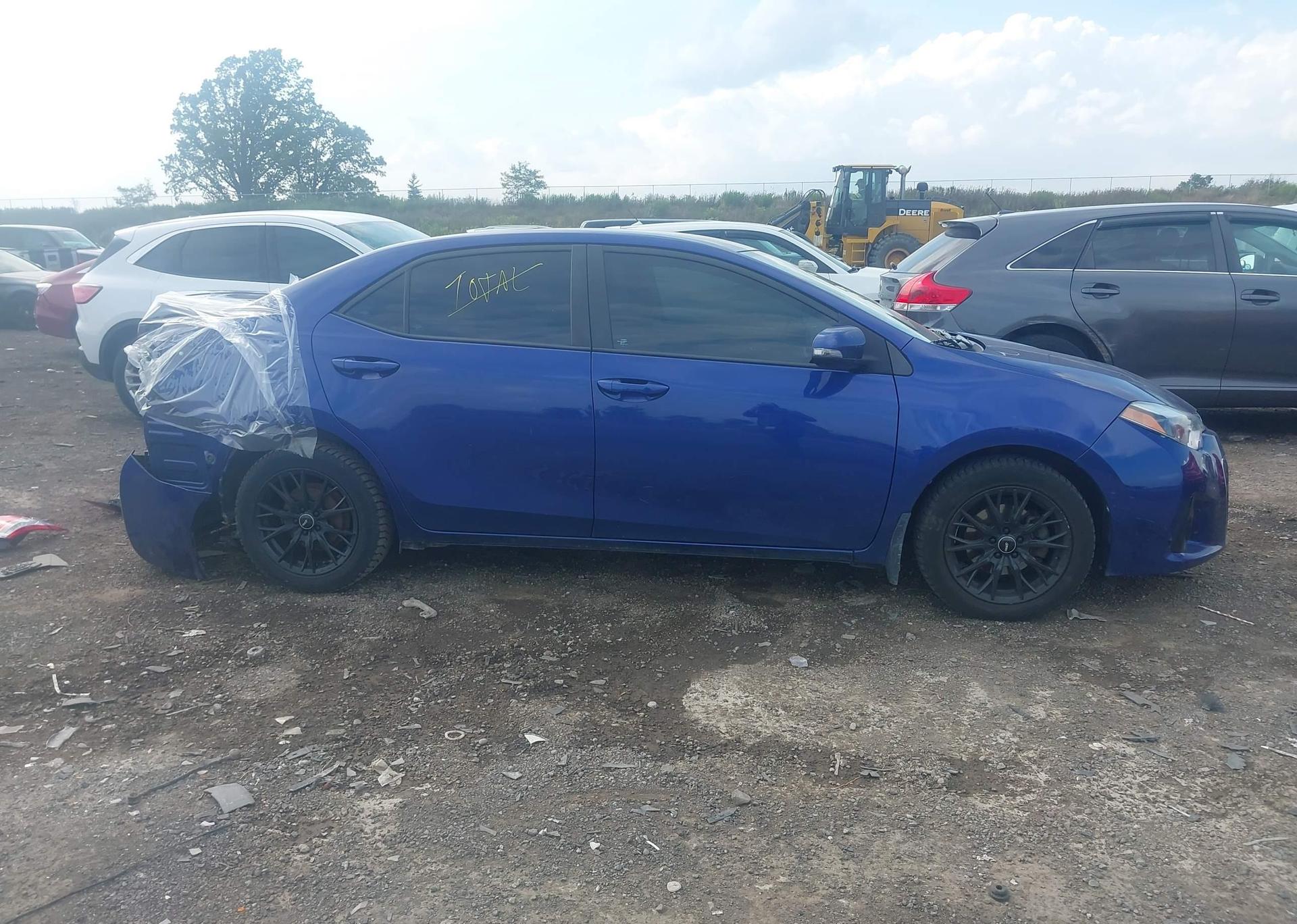 2016 TOYOTA COROLLA S