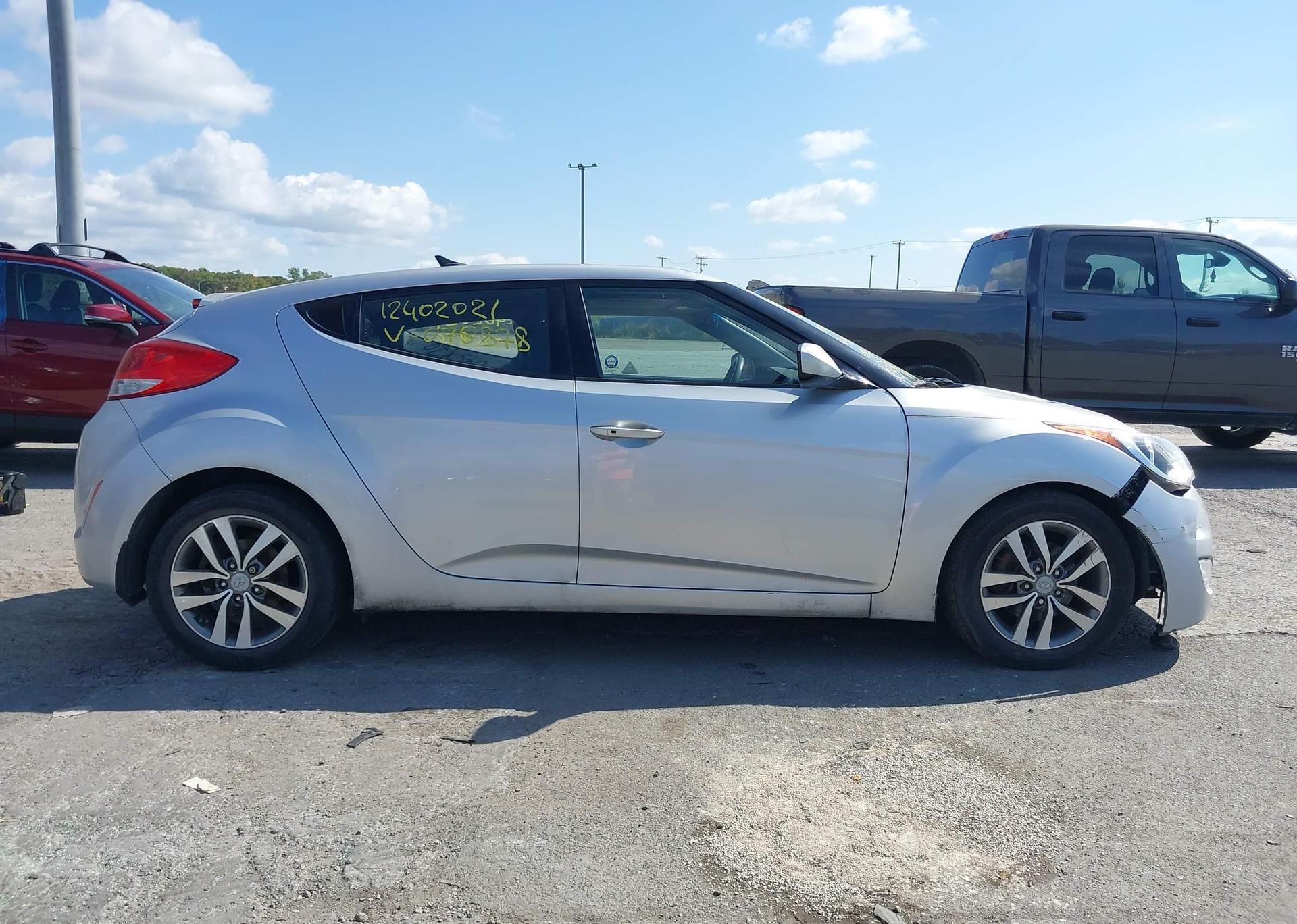 2012 HYUNDAI VELOSTER