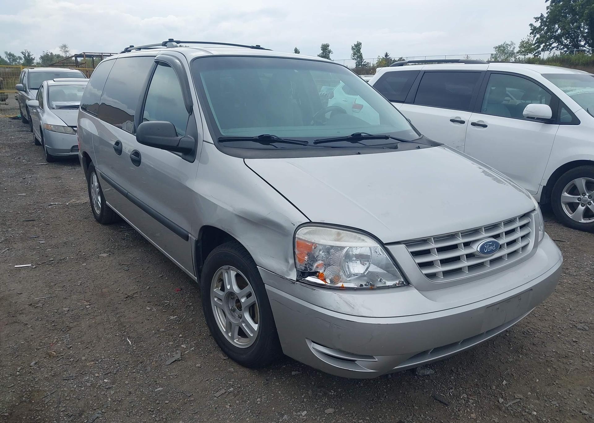 2005 FORD FREESTAR SE