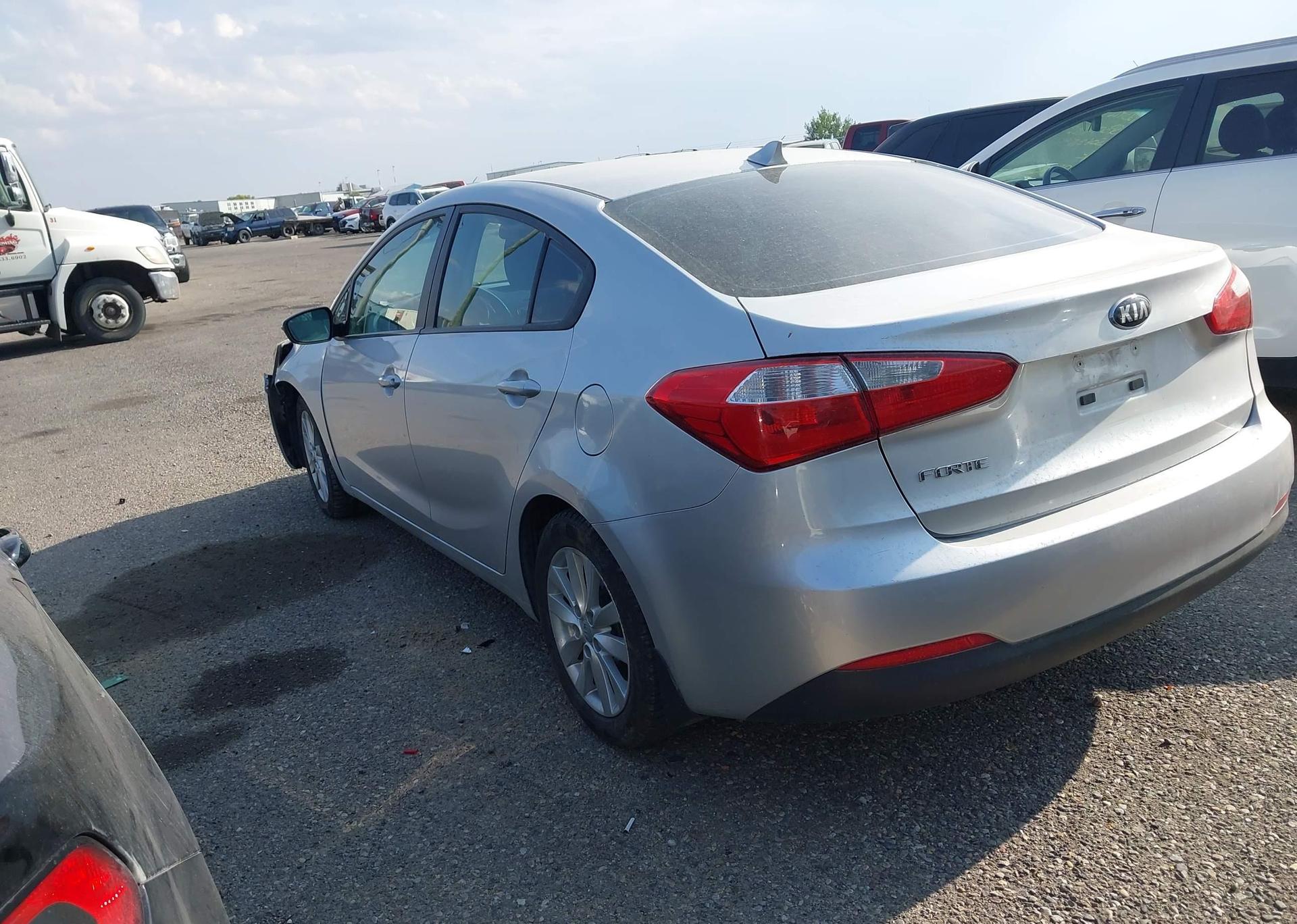 2014 KIA FORTE LX