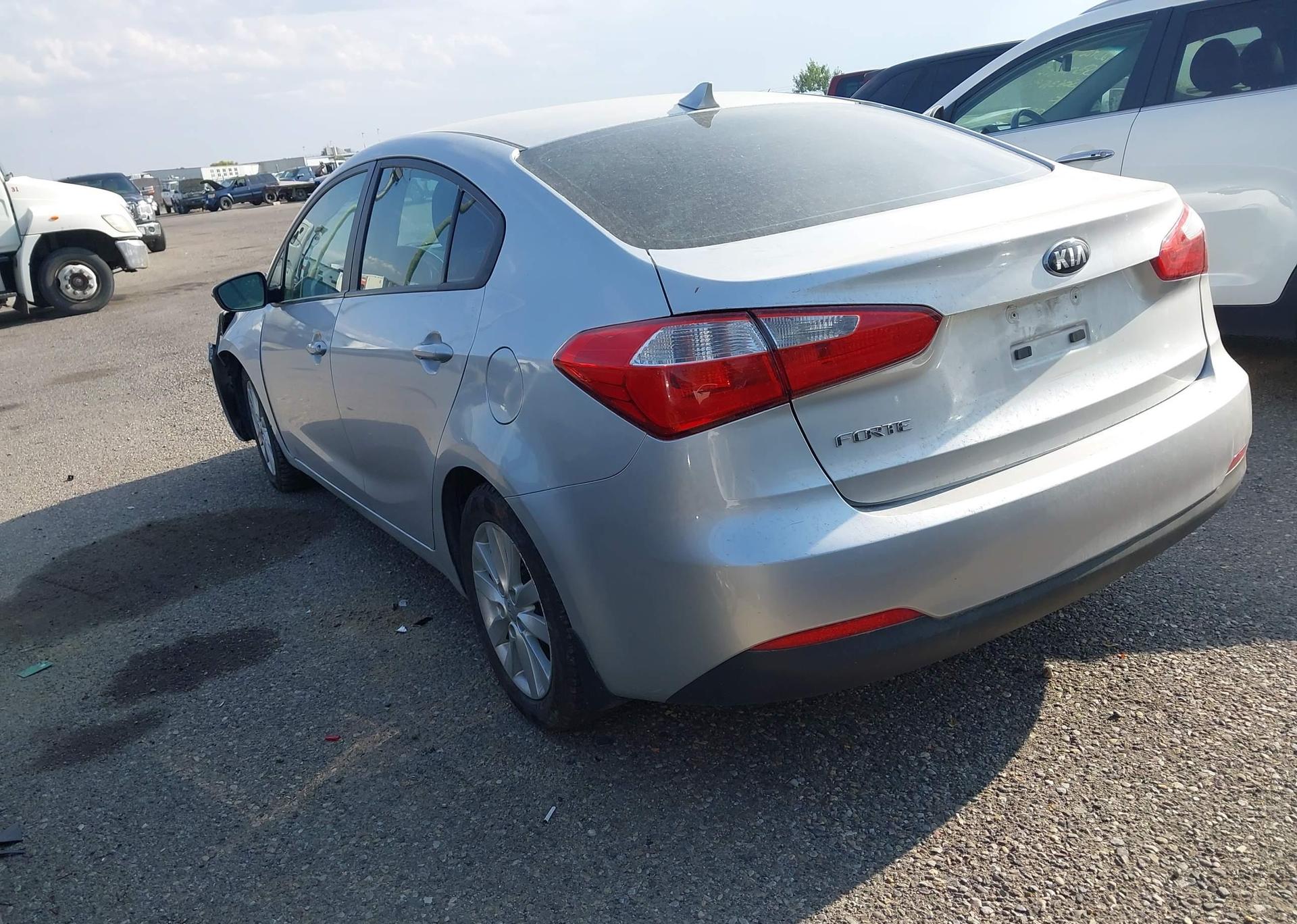 2014 KIA FORTE LX