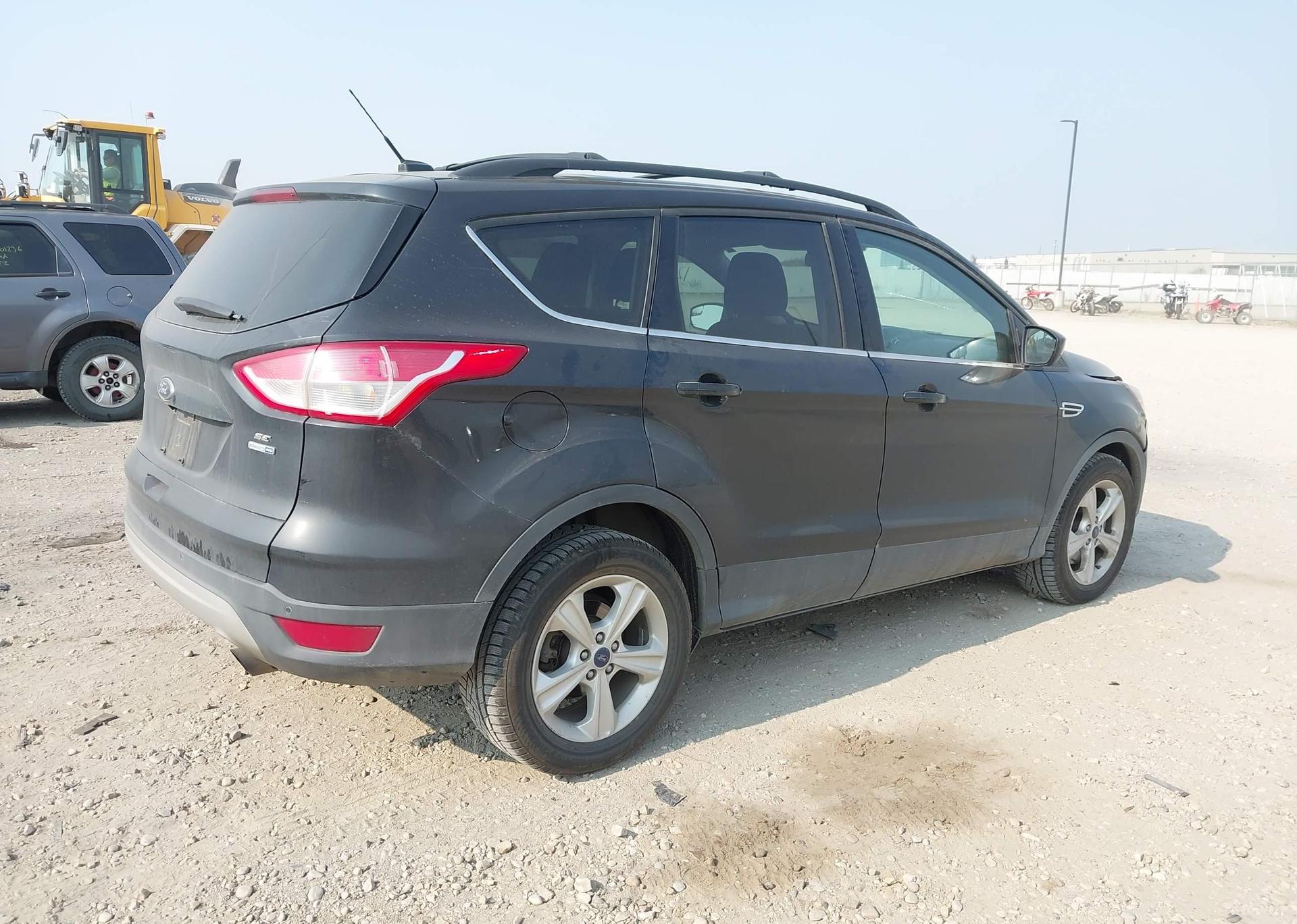 2014 FORD ESCAPE SE