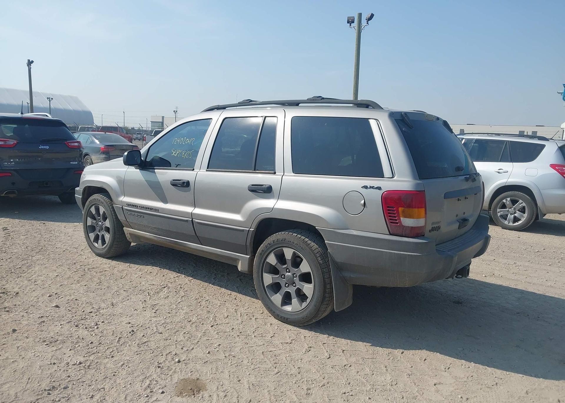 2001 JEEP GRAND CHEROKEE LAREDO