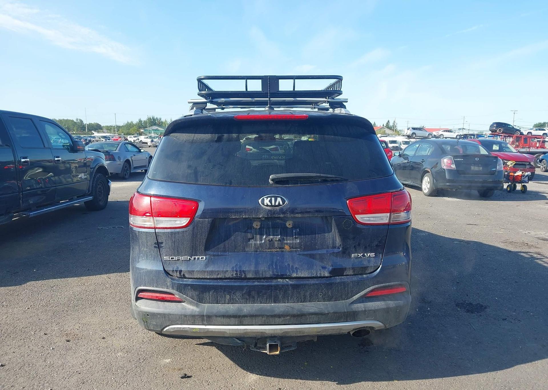 2016 KIA SORENTO EX