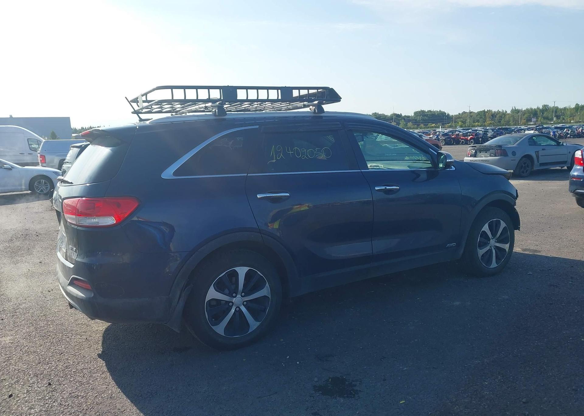 2016 KIA SORENTO EX