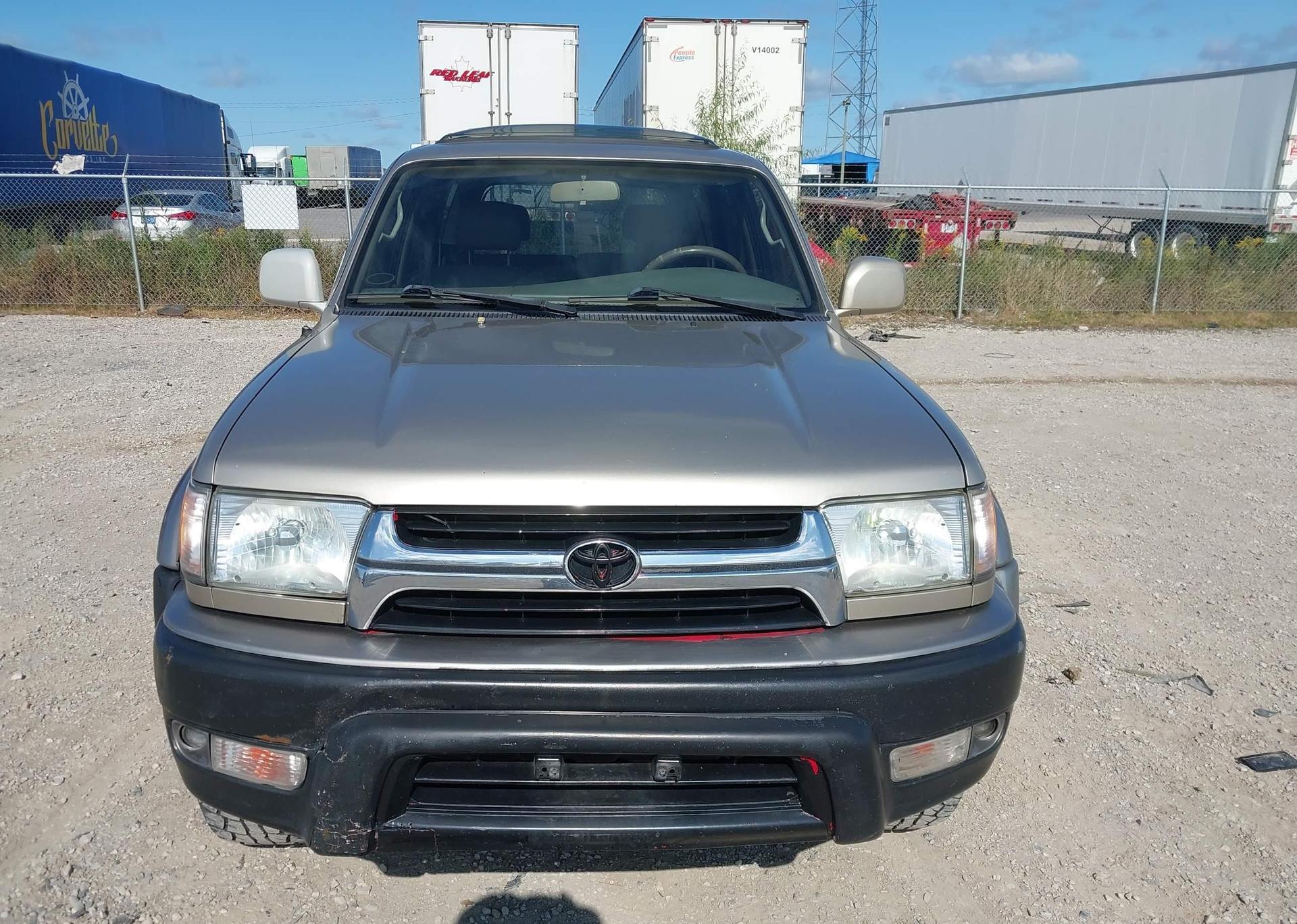 2001 TOYOTA 4RUNNER LIMITED