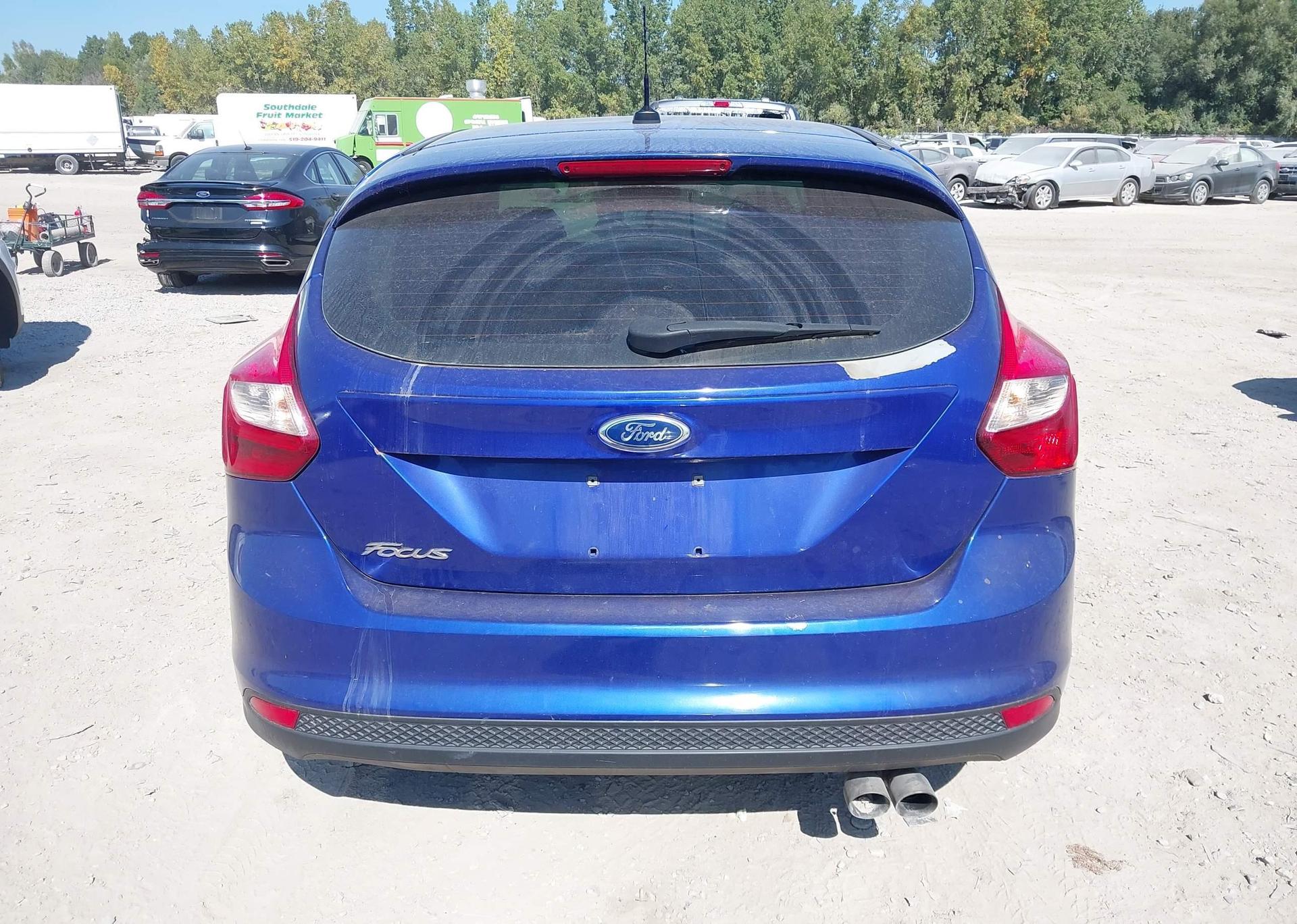 2014 FORD FOCUS SE