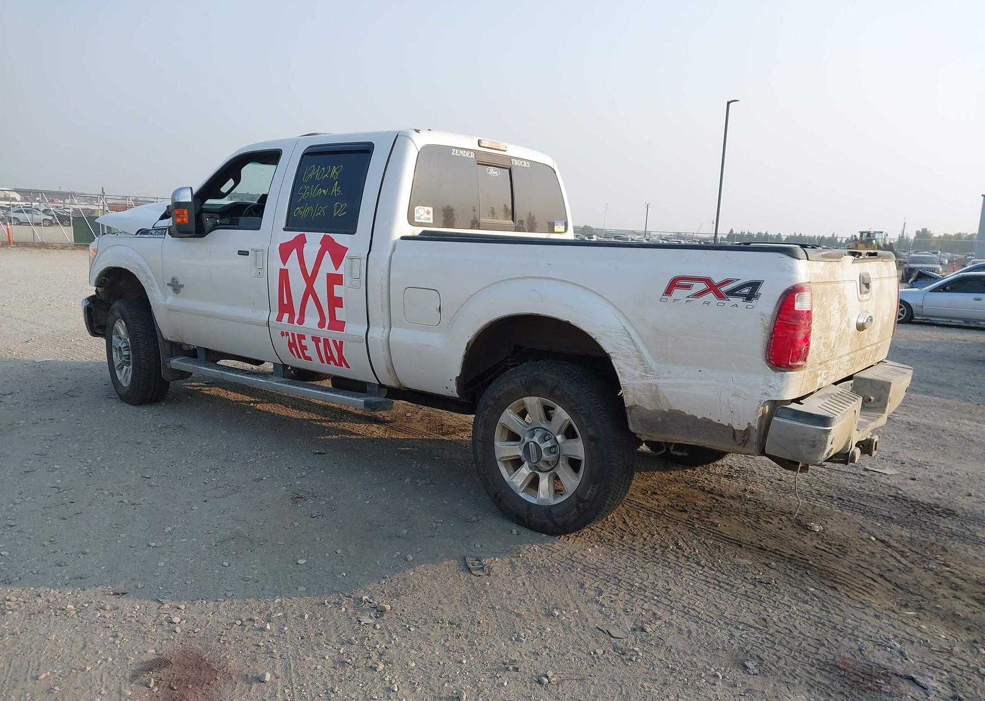 2015 FORD F-350 LARIAT