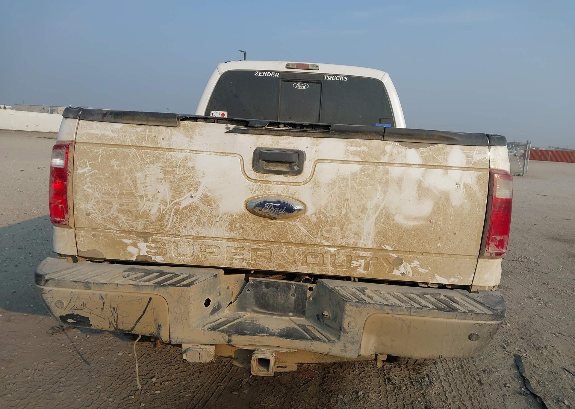 2015 FORD F-350 LARIAT
