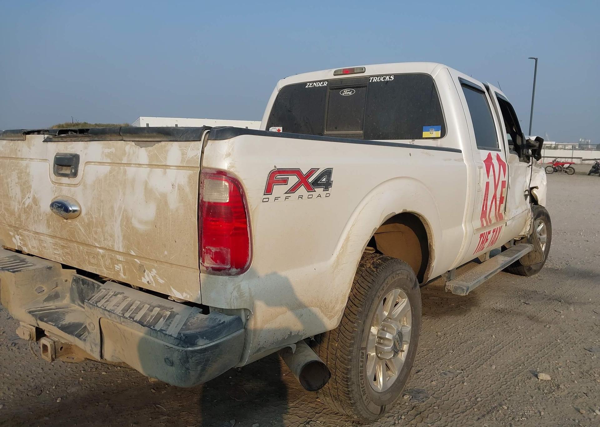 2015 FORD F-350 LARIAT